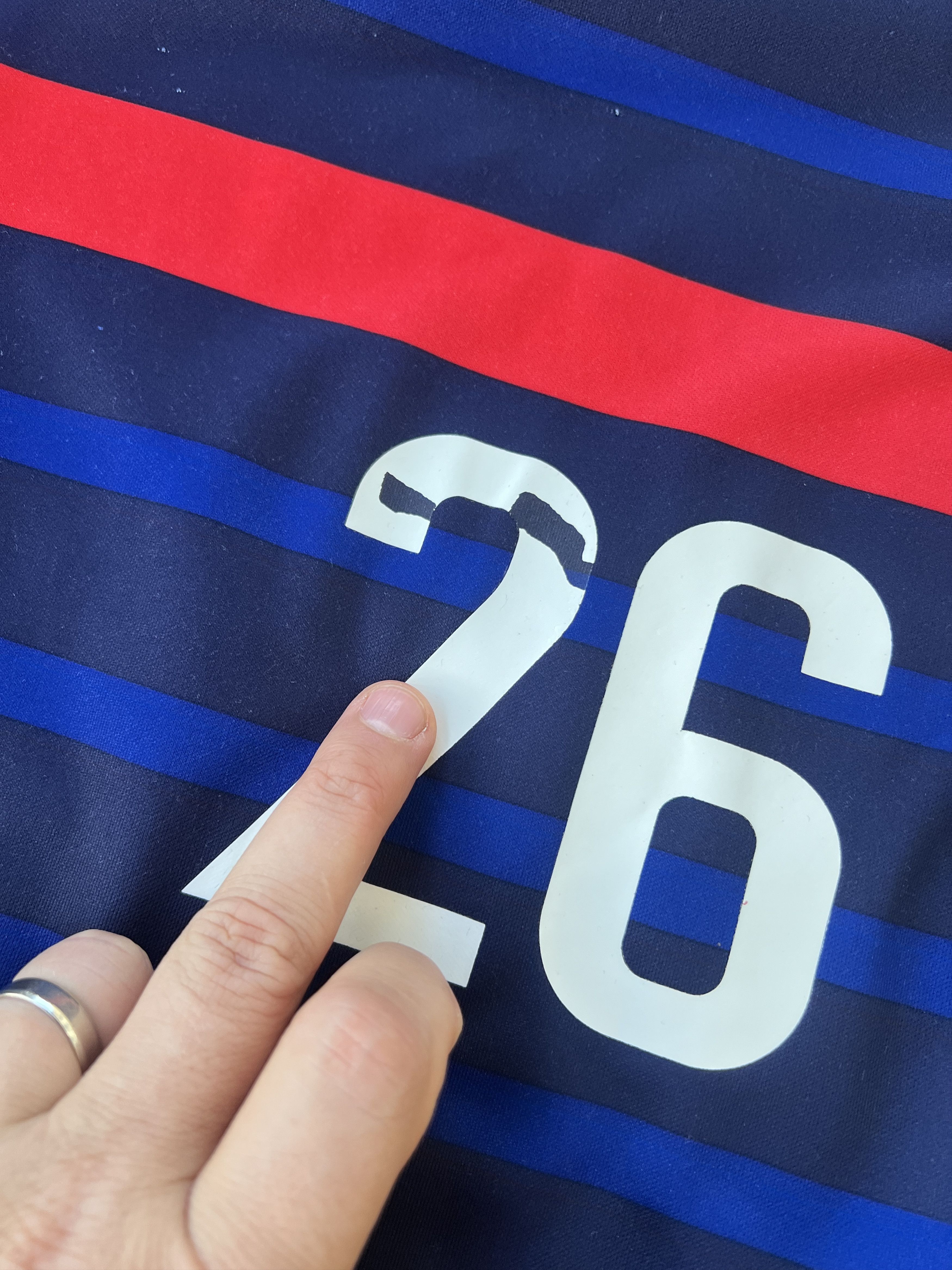 Nike Nike France 26 Football Jersey Size US M / EU 48-50 / 2 - 7 Thumbnail