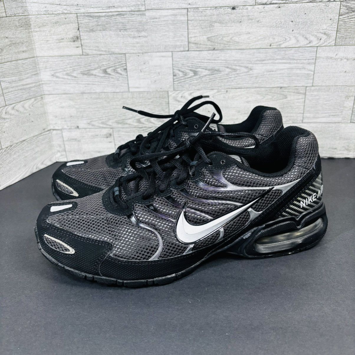 Nike Air Max Torch Men's Athletic Sneakers Shoes black