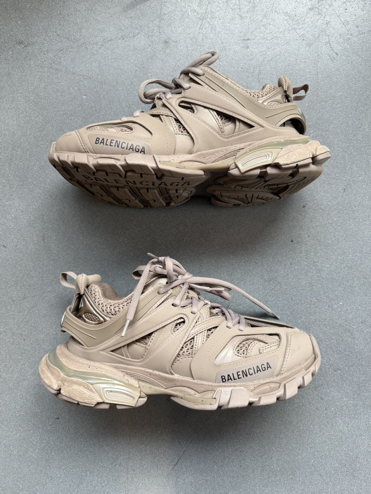 Balenciaga Balenciaga Track Sneaker Recycled Sole Beige Size 40 / 7W Size US 7 / IT 37 - 1 Thumbnail