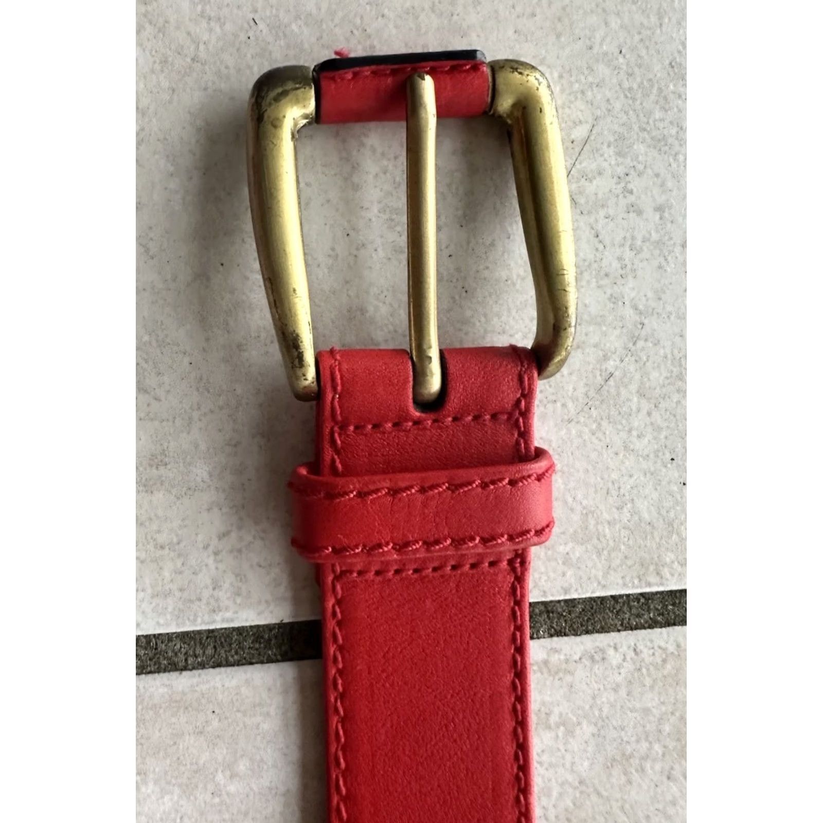 Escada VINTAGE ESCADA Belt Womens S Red Leather Gold Buckle 80s 90s RARE Italy Size ONE SIZE - 4 Thumbnail