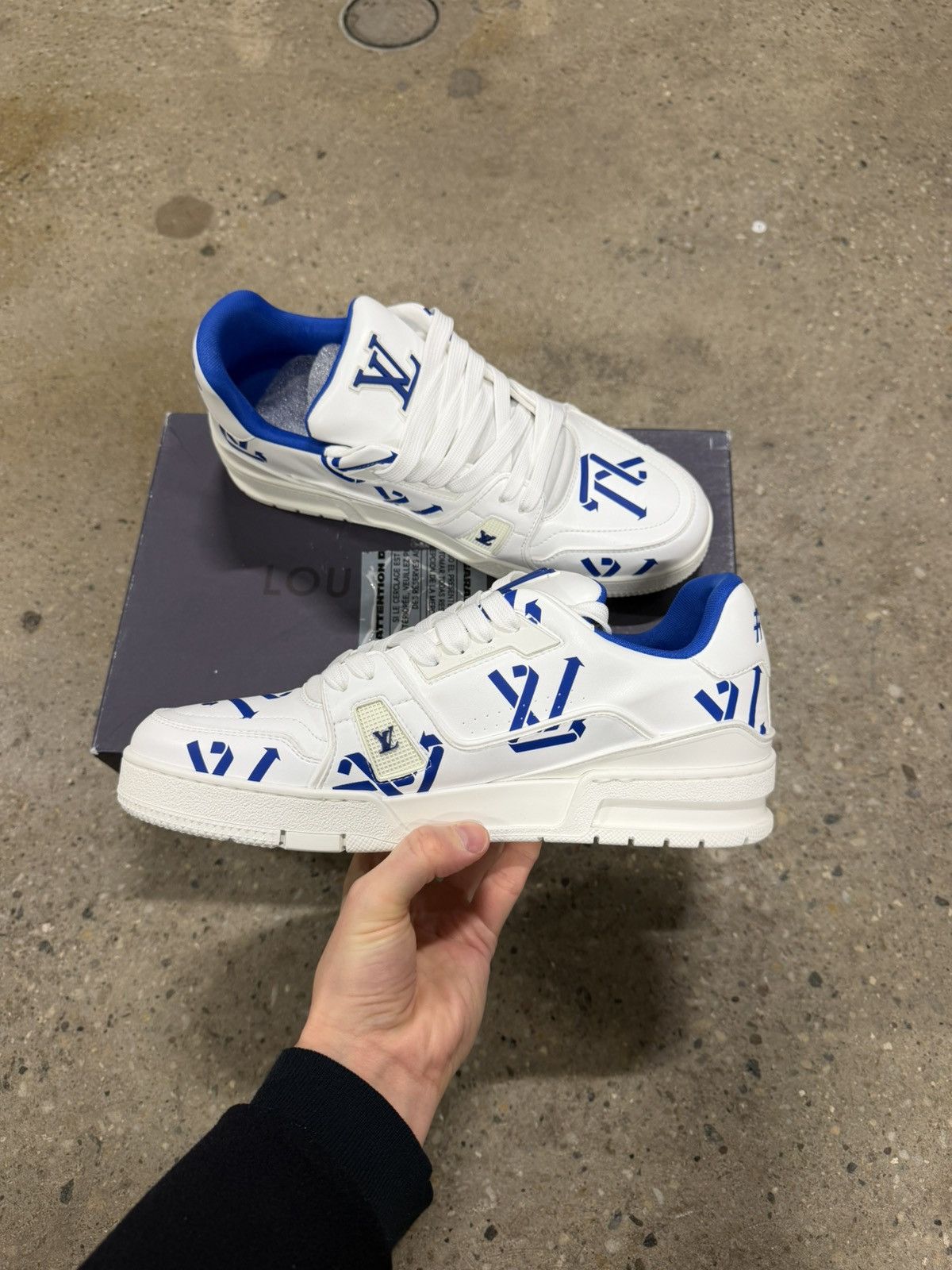 Louis Vuitton Louis Vuitton Trainer Sneaker NEW 1350$ Size US 9.5 / EU 42-43 - 4 Thumbnail