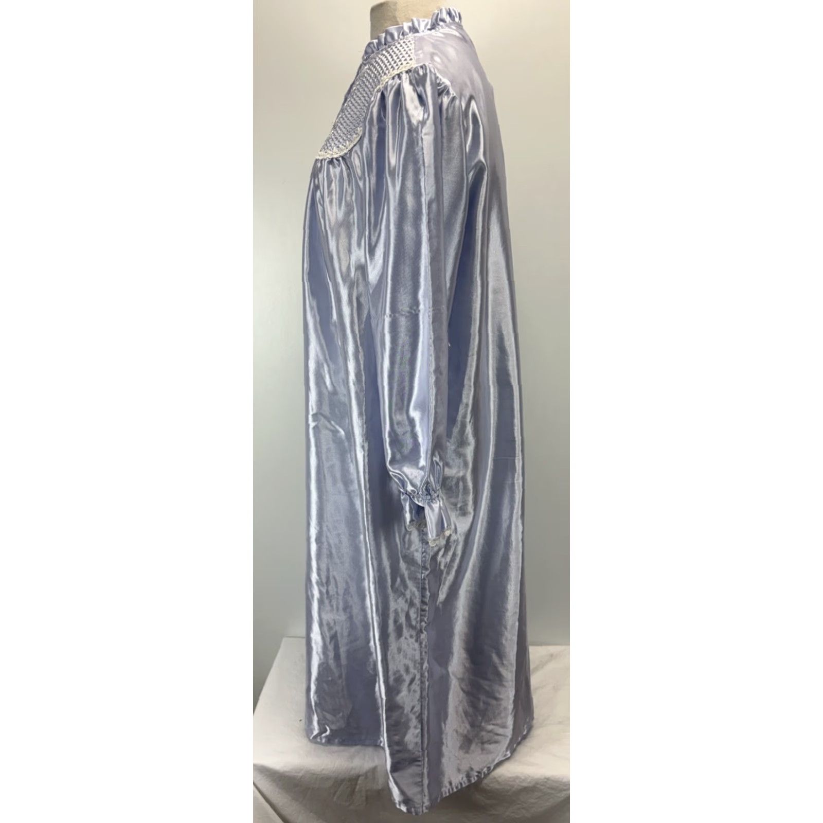 Vintage VINTAGE Character Nightgown Blue Satin Like Victorian Coquette 38” Bust Lace Trim 1980s Womens Size ONE SIZE - 2 Thumbnail