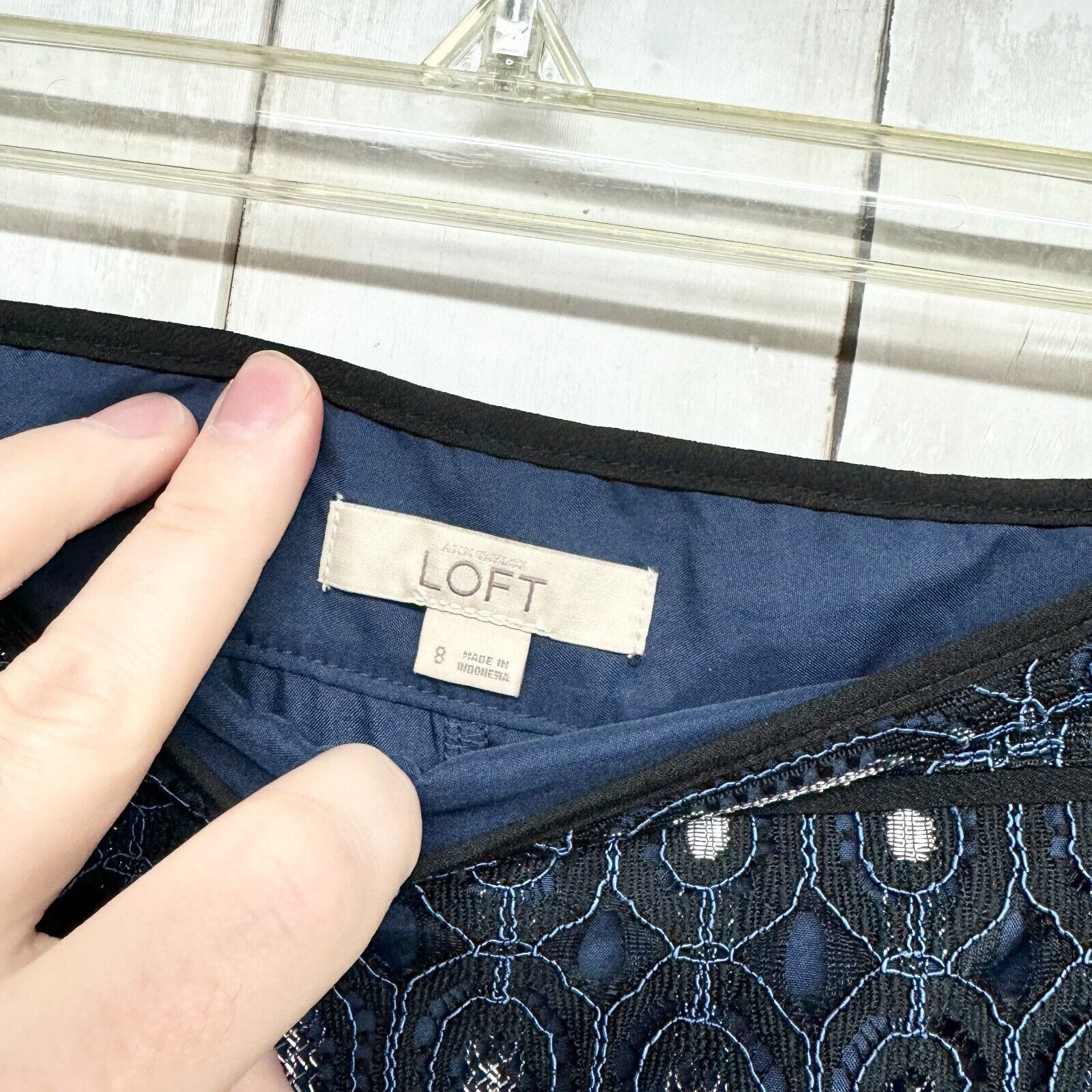 Loft ANN TAYLOR LOFT Skirt Women 8 Low Rise A line textured Blue Size 30" / US 8 / IT 44 - 2 Thumbnail
