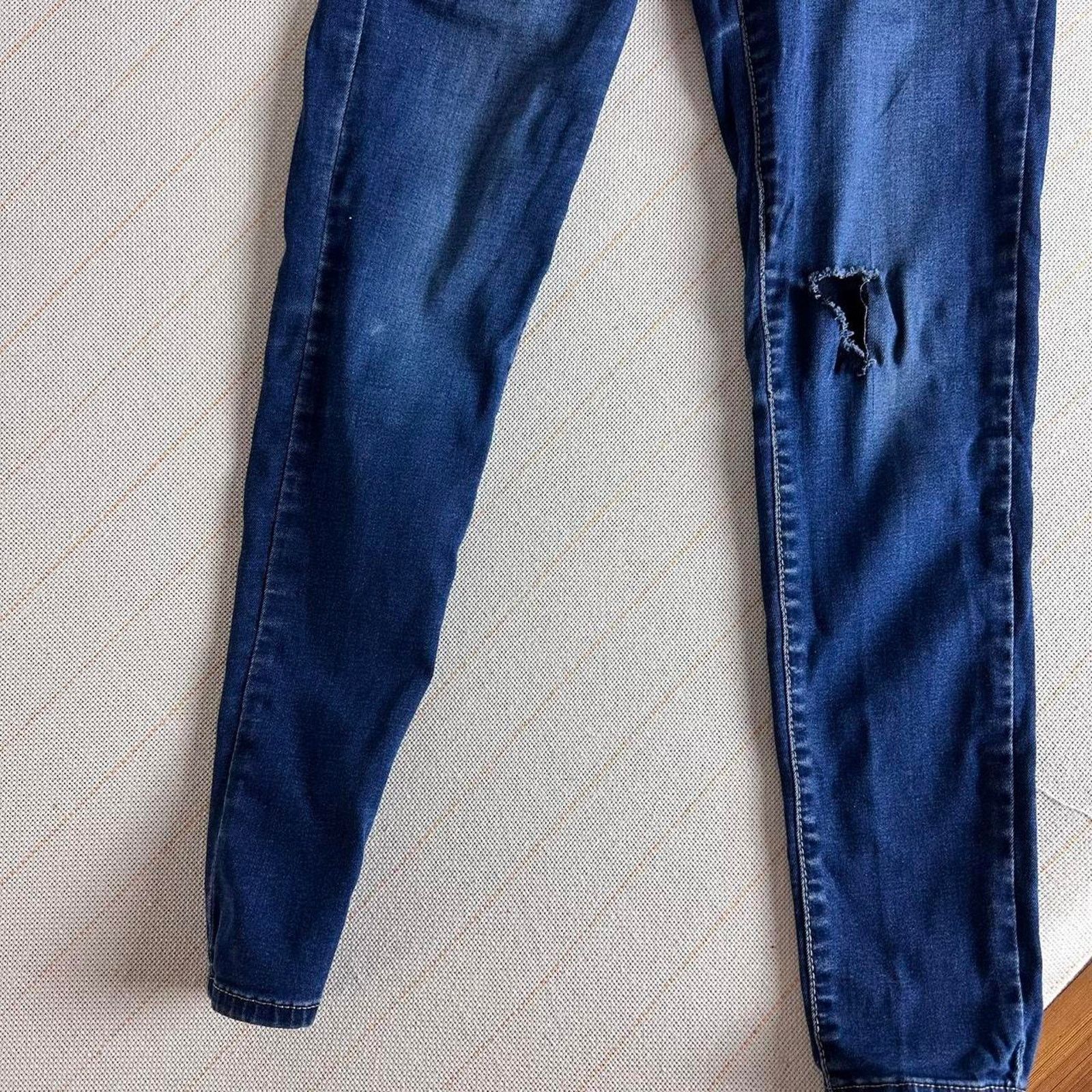 Levi's Levi's 710 Jeans Blue Super Skinny Distress Dark Wash Denim Size 27" / US 4 / IT 40 - 2 Thumbnail