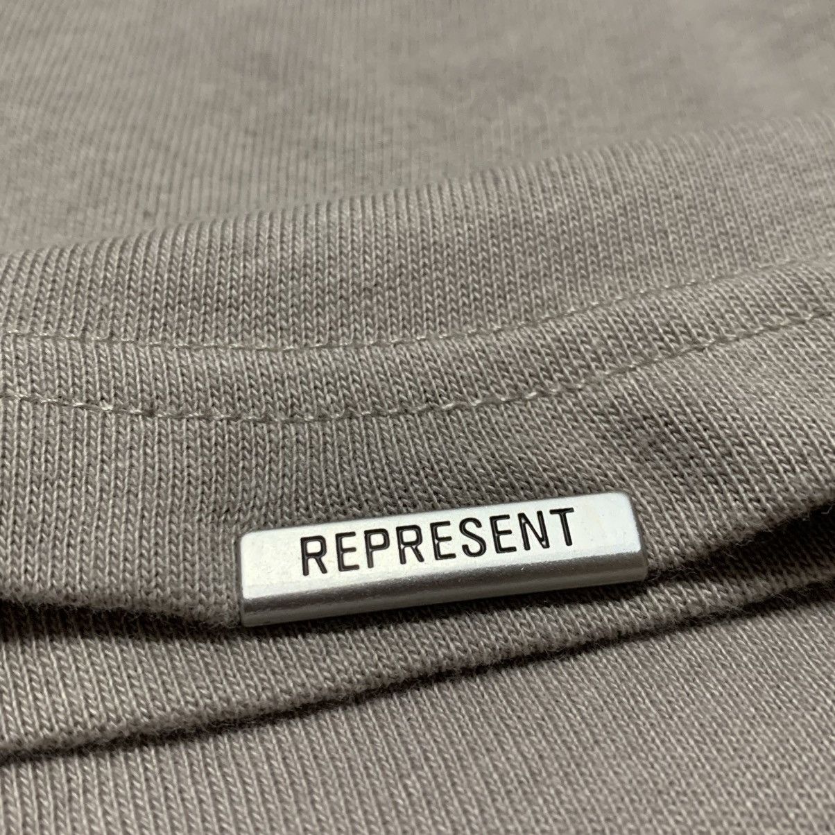 Represent Clo. Represent Small Icarus Taupe Tee Size US S / EU 44-46 / 1 - 7 Thumbnail