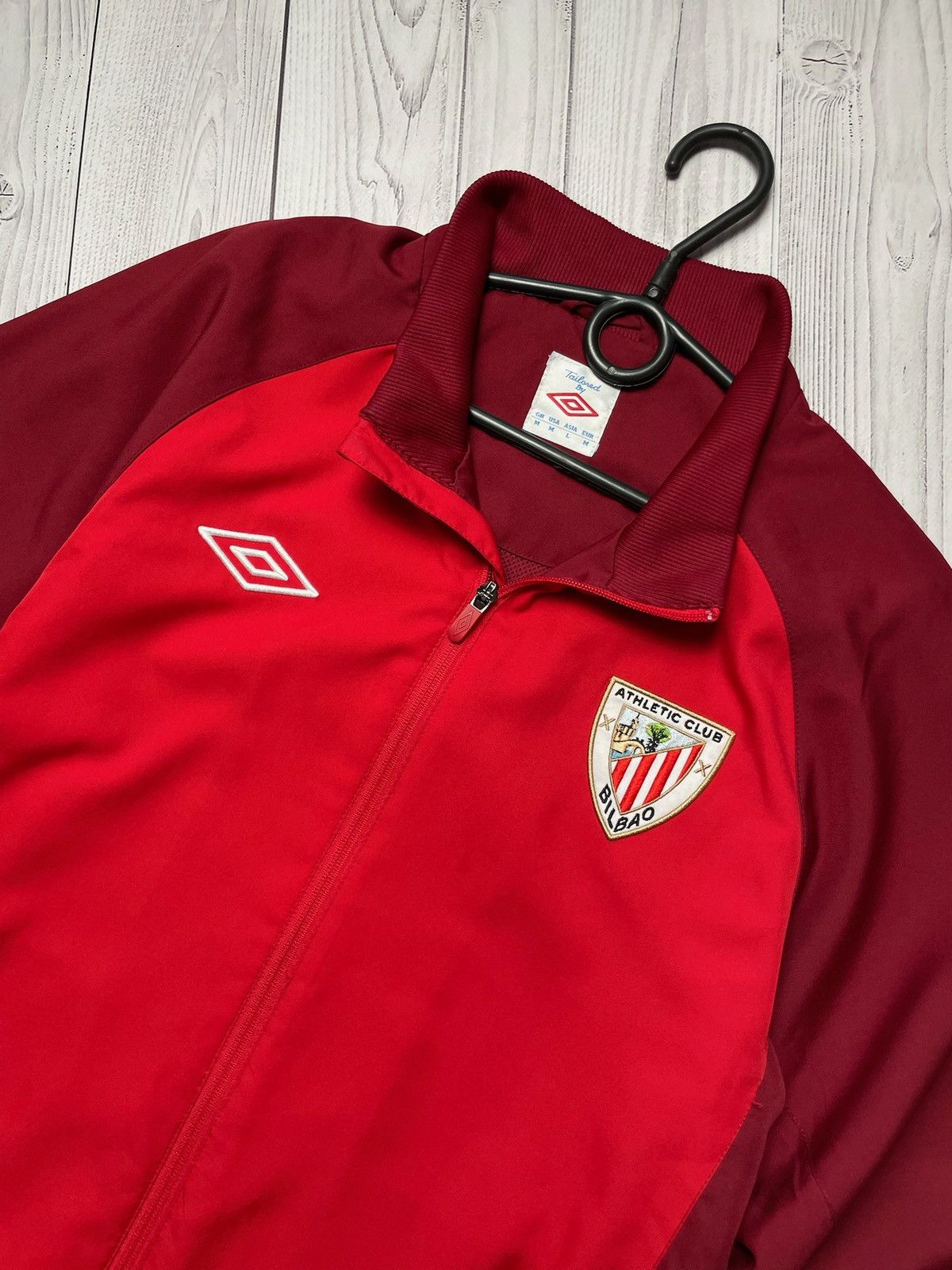 Vintage Vintage Athletic Bilbao Umbro soccer track jacket size M Size US M / EU 48-50 / 2 - 2 Thumbnail