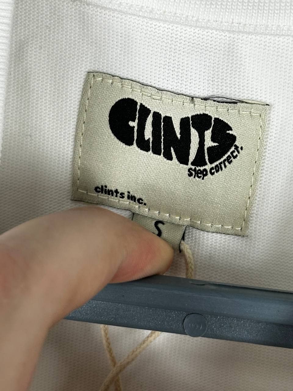 Clints × Japanese Brand Clints Co White NBA Style Logo T Shirt Size US S / EU 44-46 / 1 - 9 Thumbnail