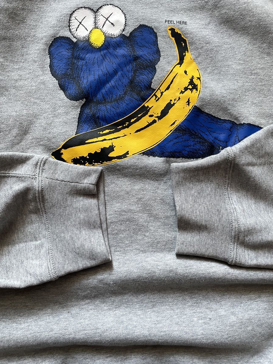 Kaws × Uniqlo Uniqlo Kaws Andy Warhol Crewneck Small Size US L / EU 52-54 / 3 - 6 Thumbnail