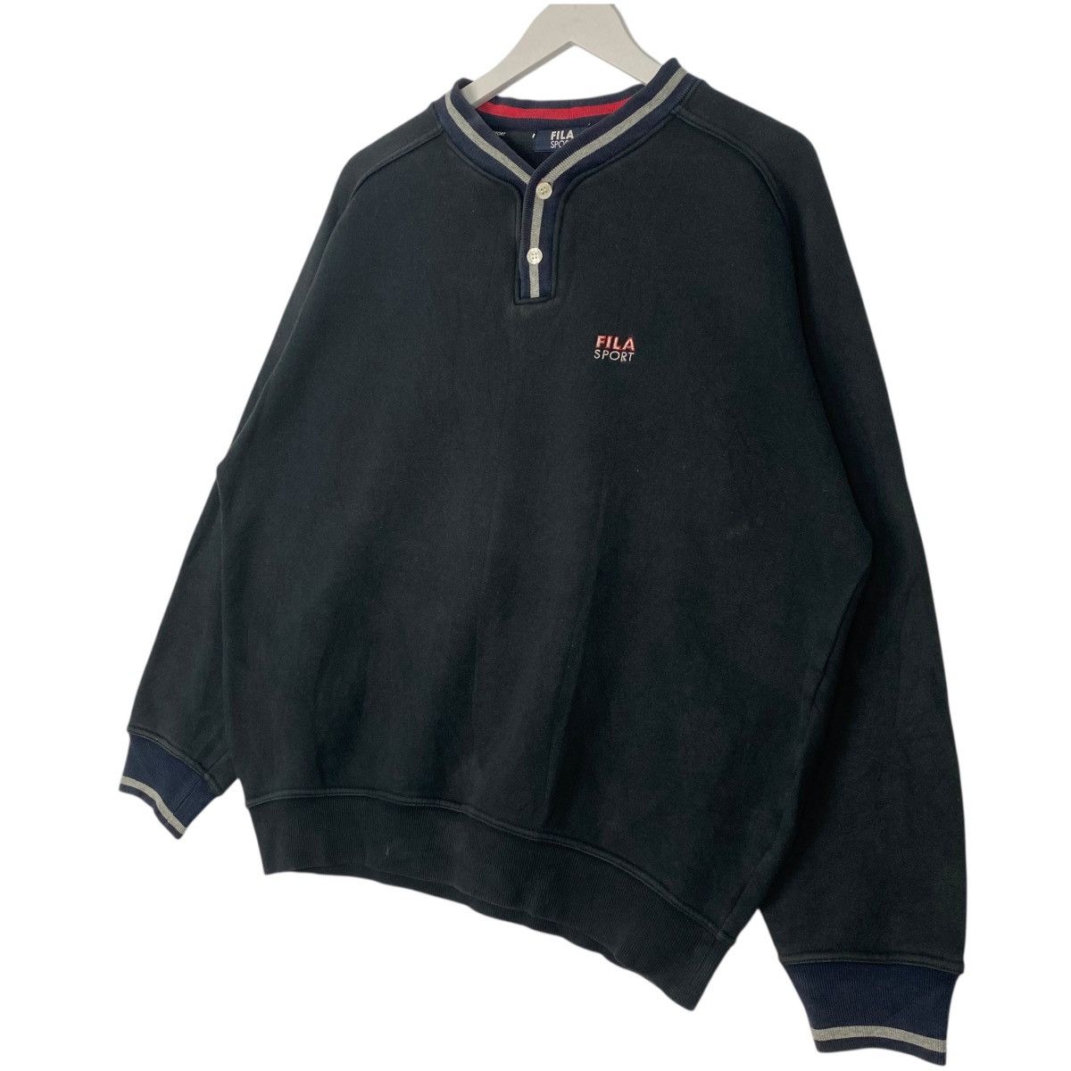 Vintage Vintage Fila Sweatshirt Crewneck Patch Logo Black Size L Size US L / EU 52-54 / 3 - 2 Thumbnail