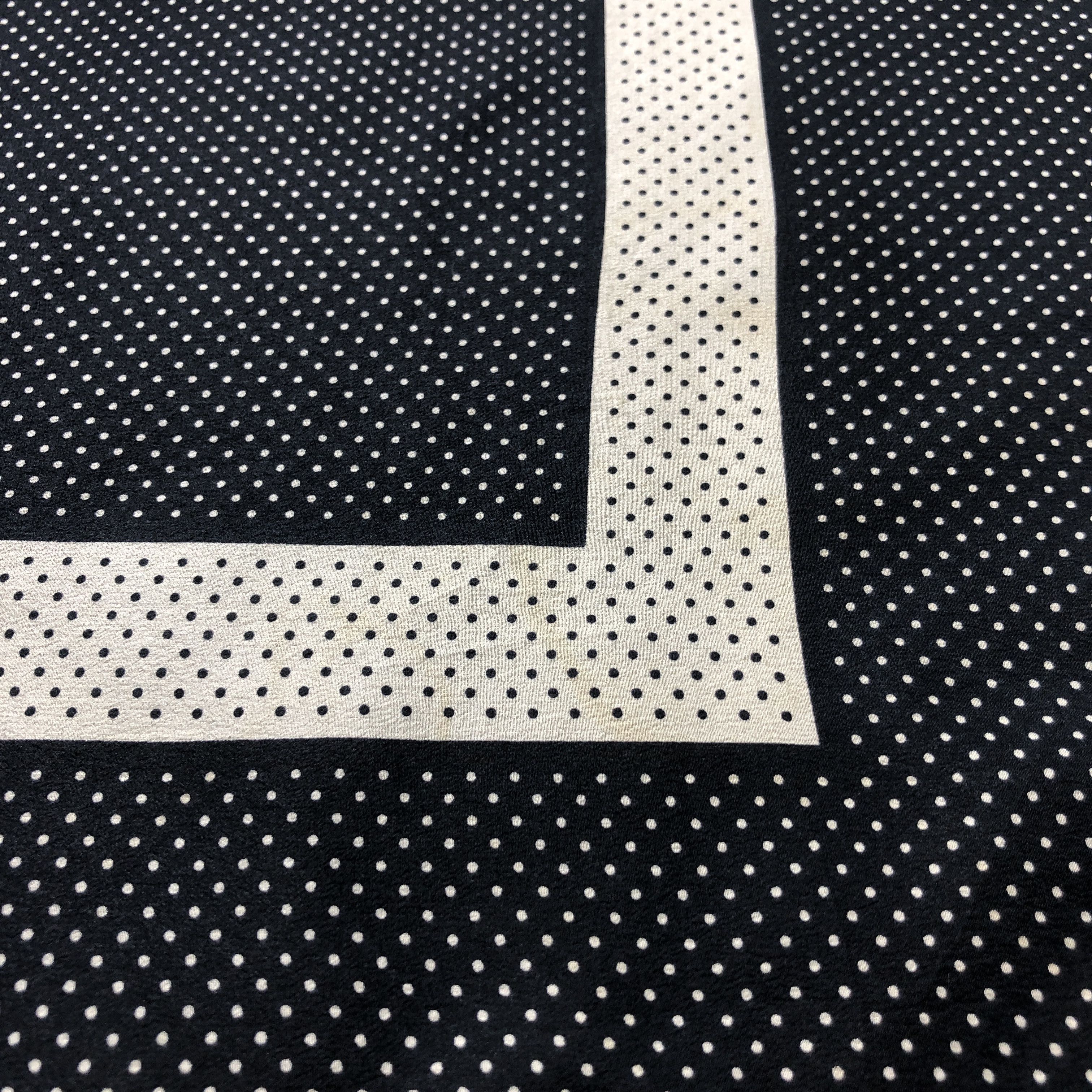 Japanese Brand Vintage Luxury Polka Dots Silk Scarf M1274 Size ONE SIZE - 6 Thumbnail