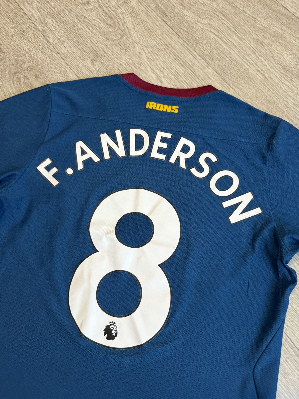 Umbro 🔷Umbro West Ham United 2018/19 Anderson #8 Soccer jersey🔷 Size US S / EU 44-46 / 1 - 7 Thumbnail