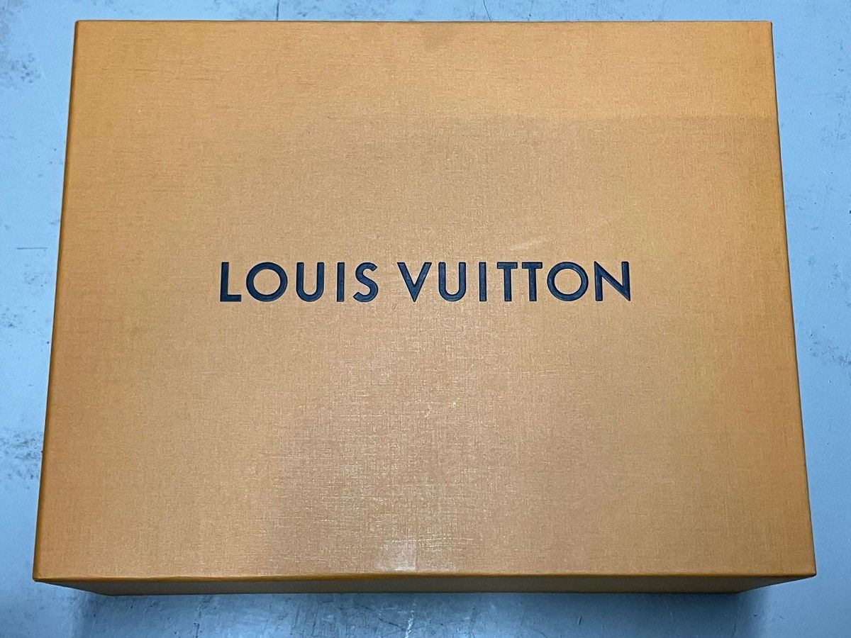 Louis Vuitton Louis vuitton high top sneakers Size US 8.5 / EU 41-42 - 1 Thumbnail