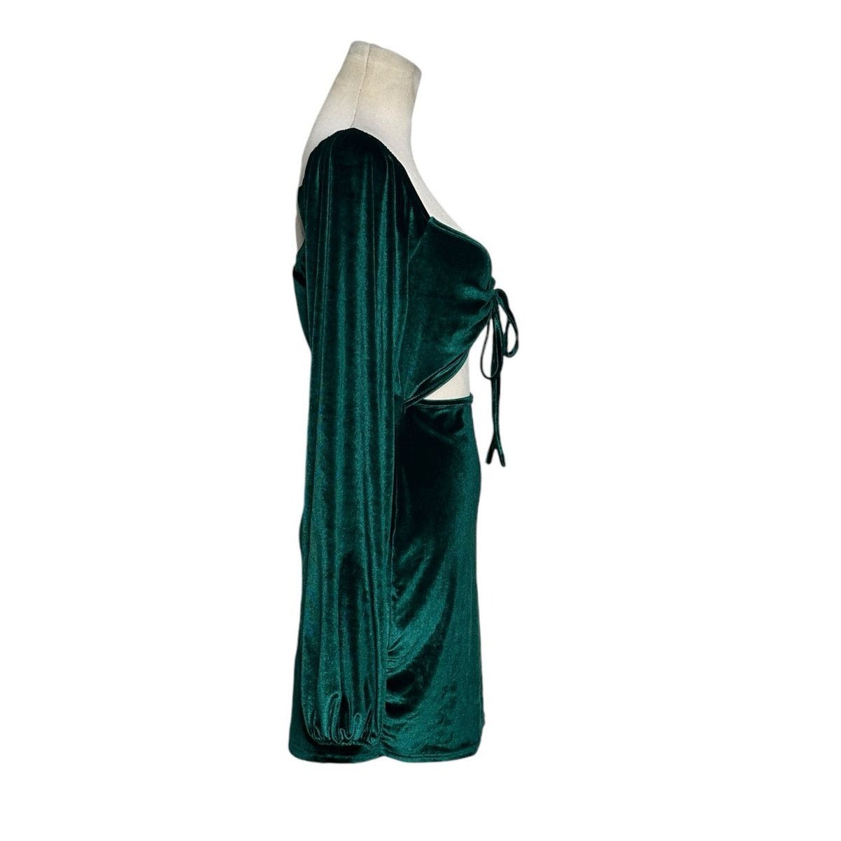 Shein Shein green velour front cut out mini dress size Small Size S / US 4 / IT 40 - 13 Thumbnail