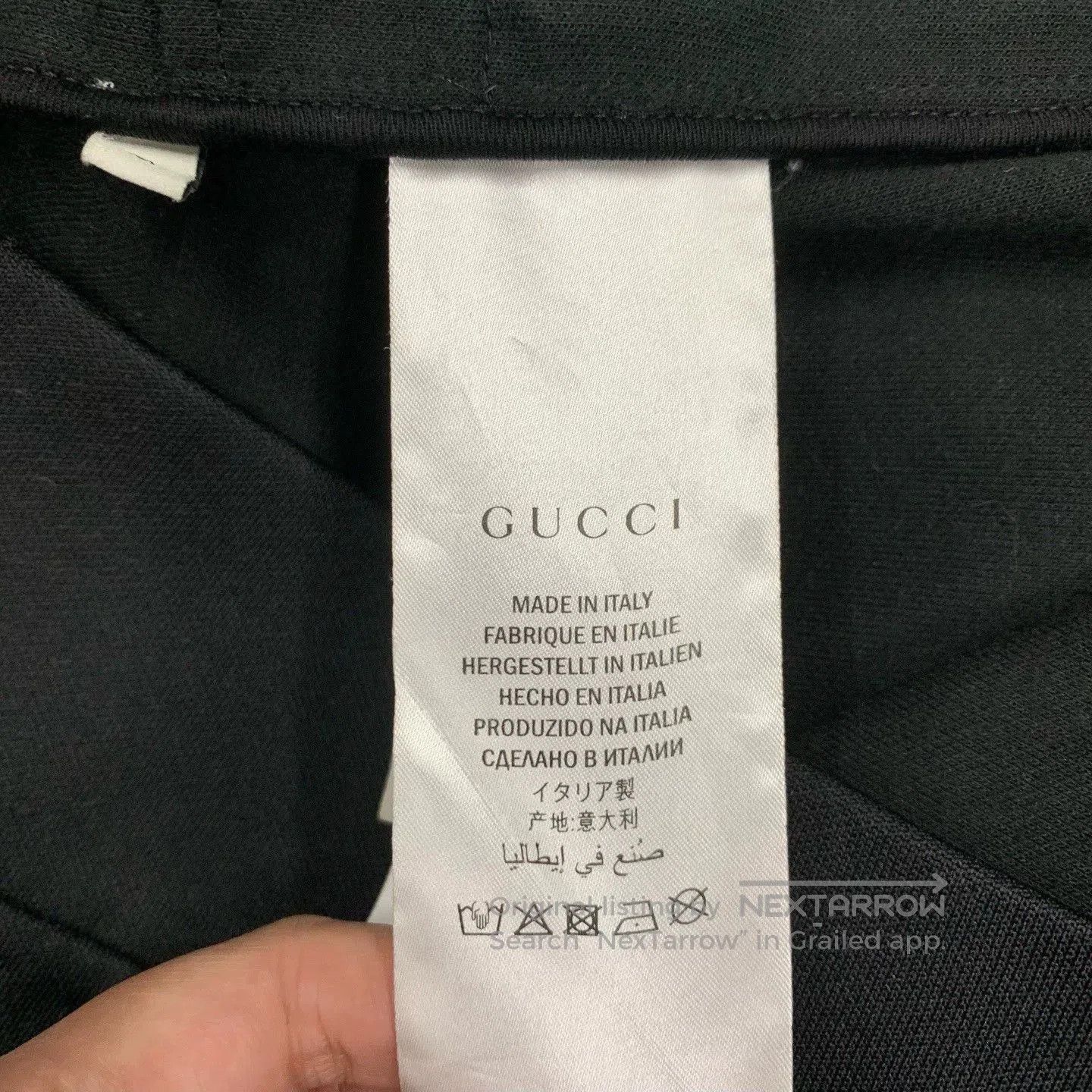 Gucci gucci black logo jacket with side stripes. Size US M / EU 48-50 / 2 - 7 Thumbnail