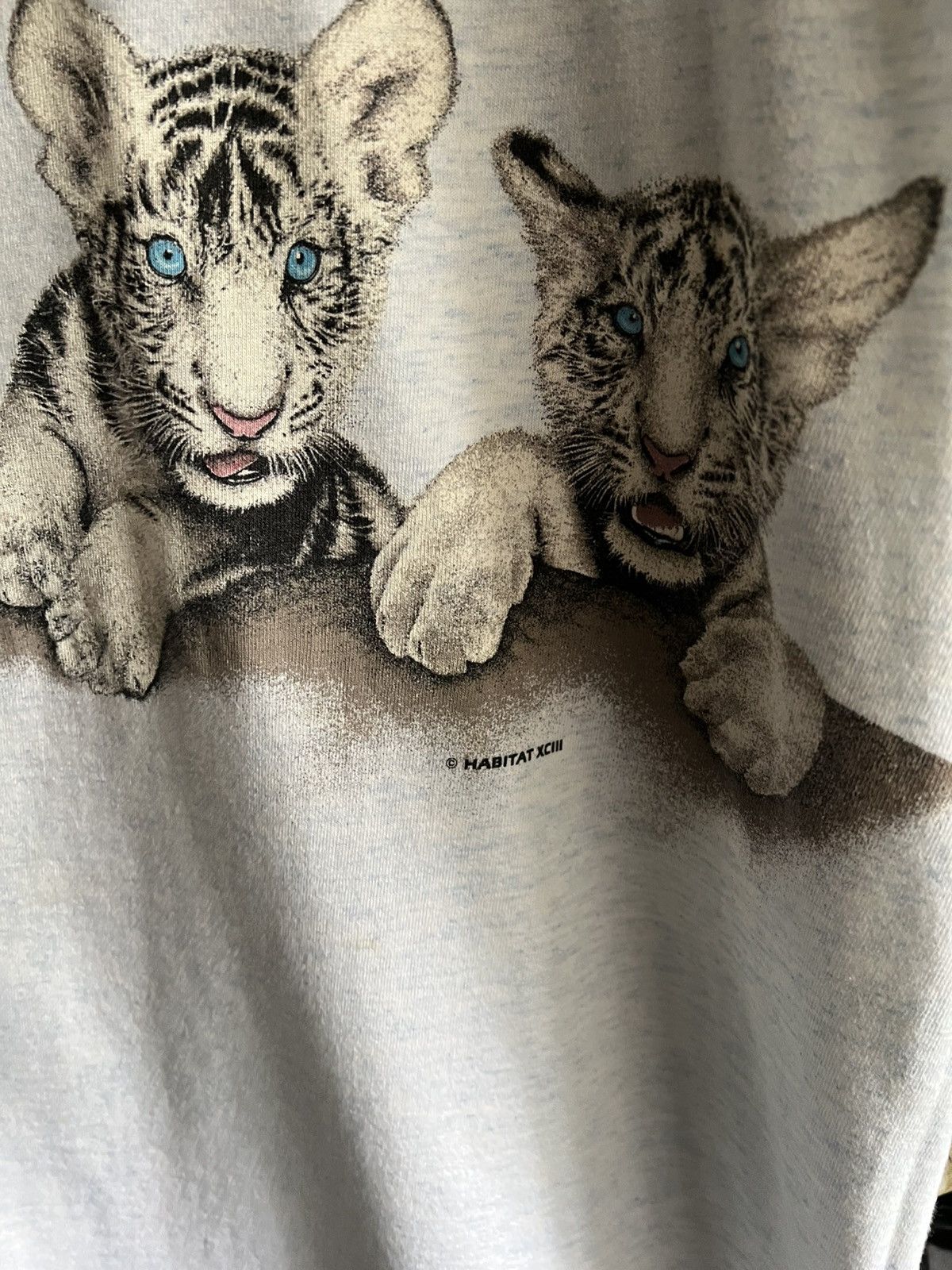 Habitat 1993 White Tigers Single Stitch Cincinnati Animal Nature Tee Size US XL / EU 56 / 4 - 4 Thumbnail