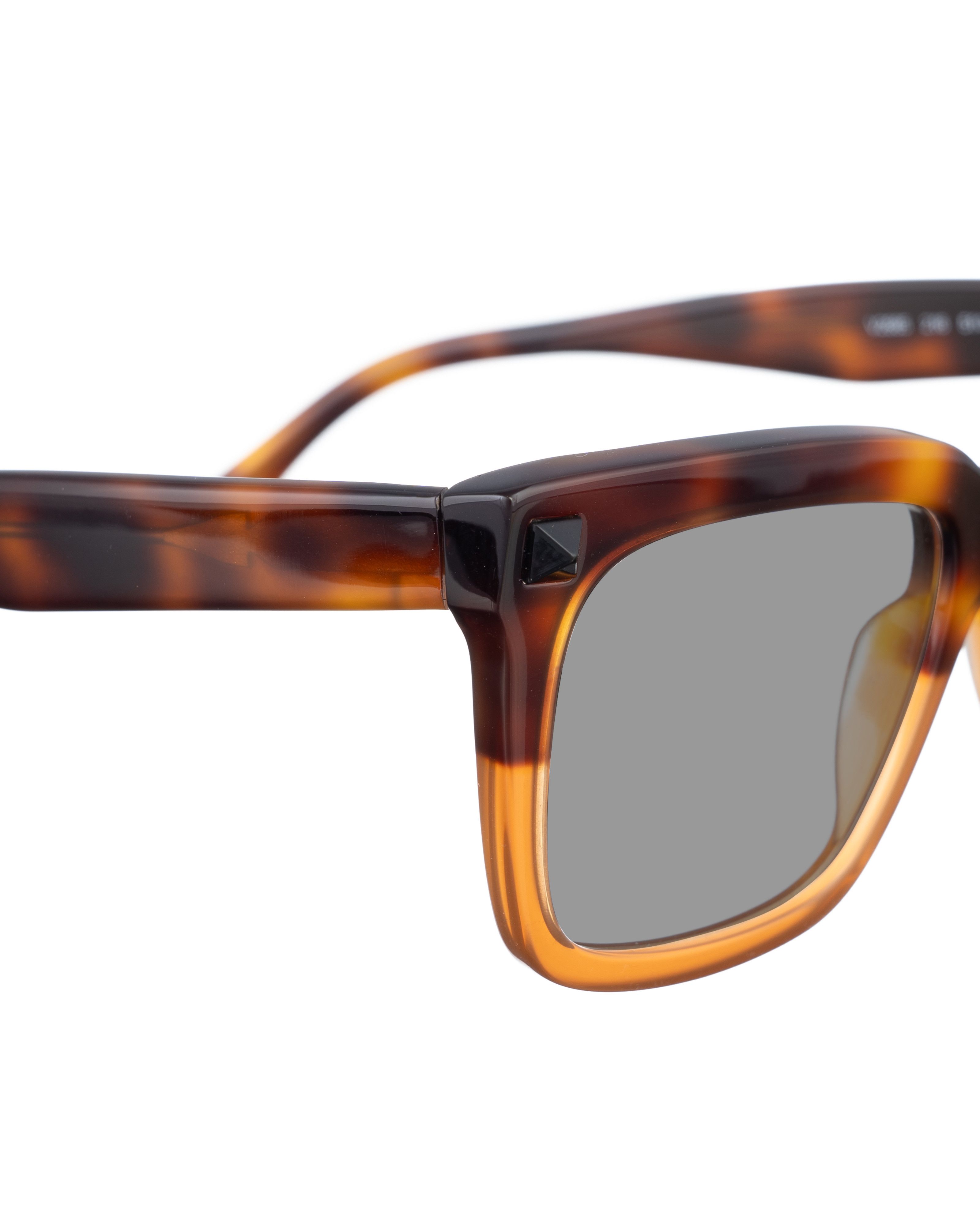 Valentino Valentino 00s Half Havana Brown Nerdy Sunglasses with Studs Size ONE SIZE - 1 Thumbnail