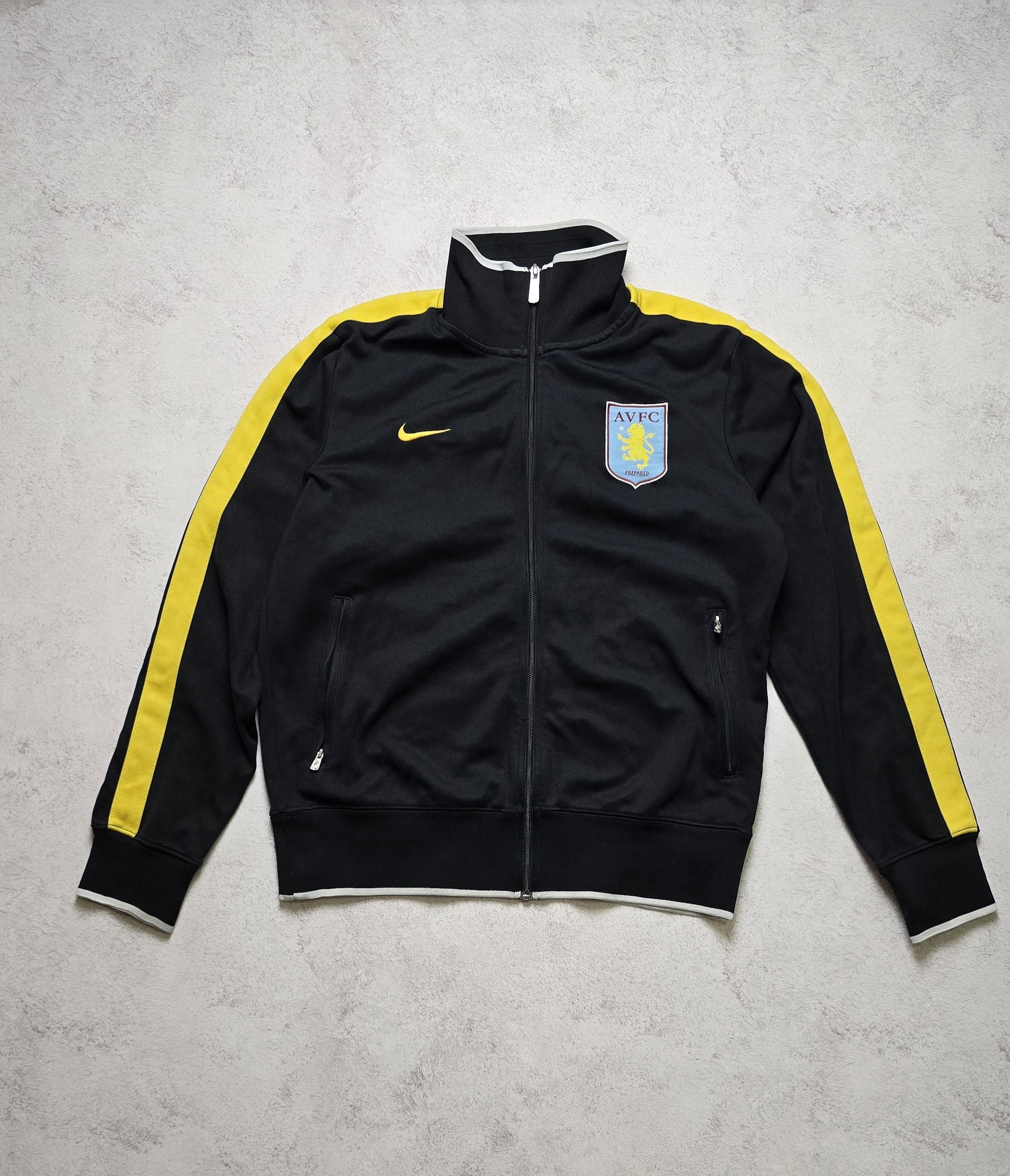 Nike Aston Villa N98 Track Jacket 2011/12 Football Training Top Size US M / EU 48-50 / 2 - 1 Thumbnail