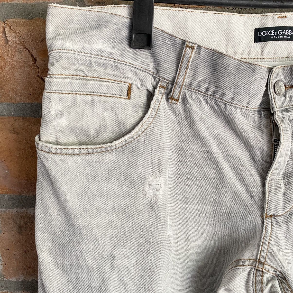 Dolce & Gabbana DOLCE & GABBANA® Light Grey Distressed Straight-Leg Jeans Size US 39 - 8 Thumbnail