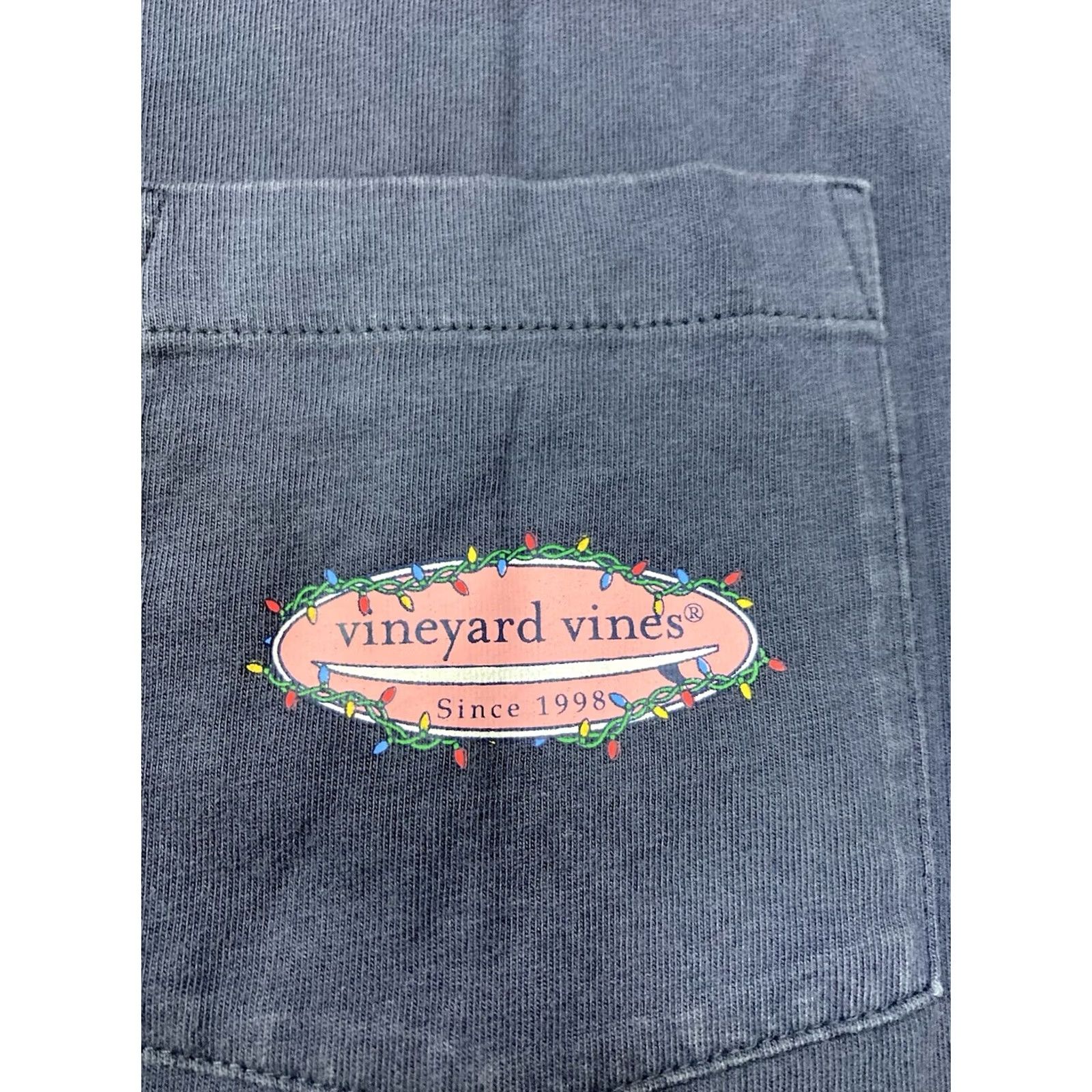 Vineyard Vines VINEYARD VINES T-Shirt Happy Holiday Graphic Long Sleeve Crew Neck Men Small Blue Christmas 90s? Size US S / EU 44-46 / 1 - 4 Thumbnail