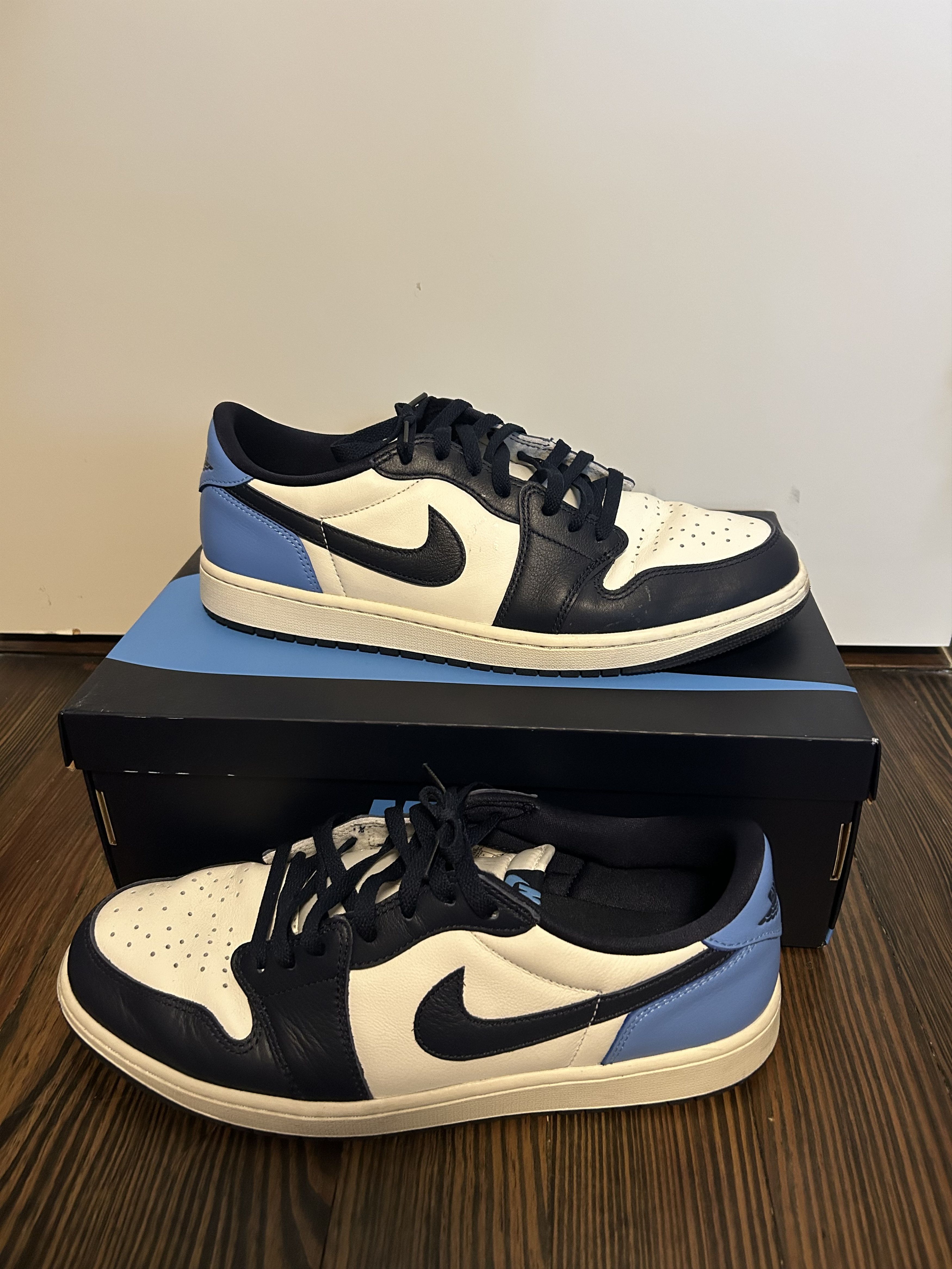 Jordan 1 low blue obsidian