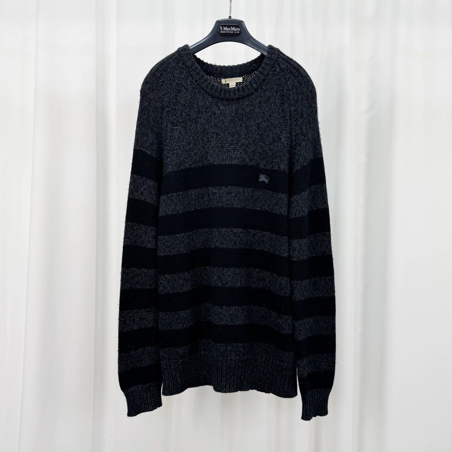 Burberry Burberry Embroidered Knight Stripe Sweater Size US S / EU 44-46 / 1 - 1 Thumbnail