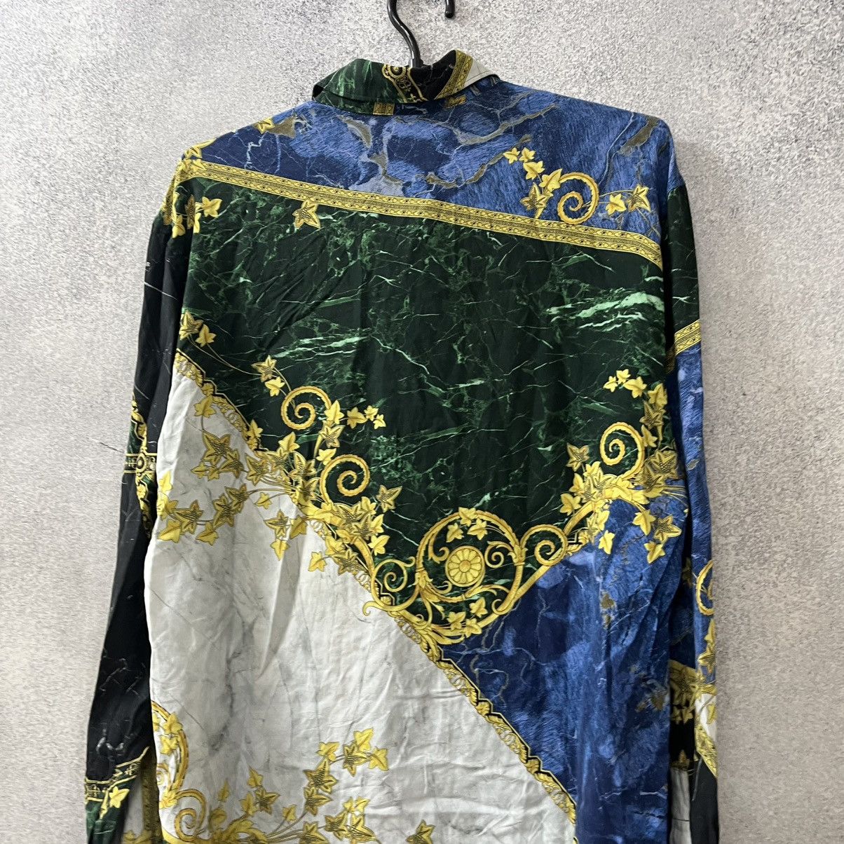 Versace Vintage Versace shirt Size US S / EU 44-46 / 1 - 10 Thumbnail