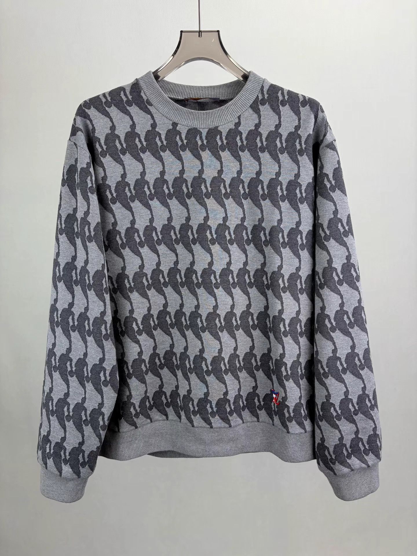 Louis Vuitton LV x NBA Co-branded Gray Knit Sweater K1 Size US XL / EU 56 / 4 - 1 Thumbnail