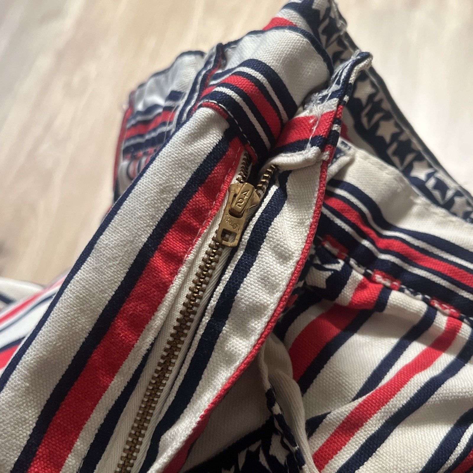 Levi's 60s Vintage LEVI'S Big E Stars Stripes Flare Jeans 29 27 VGC Size US 29 - 21 Thumbnail