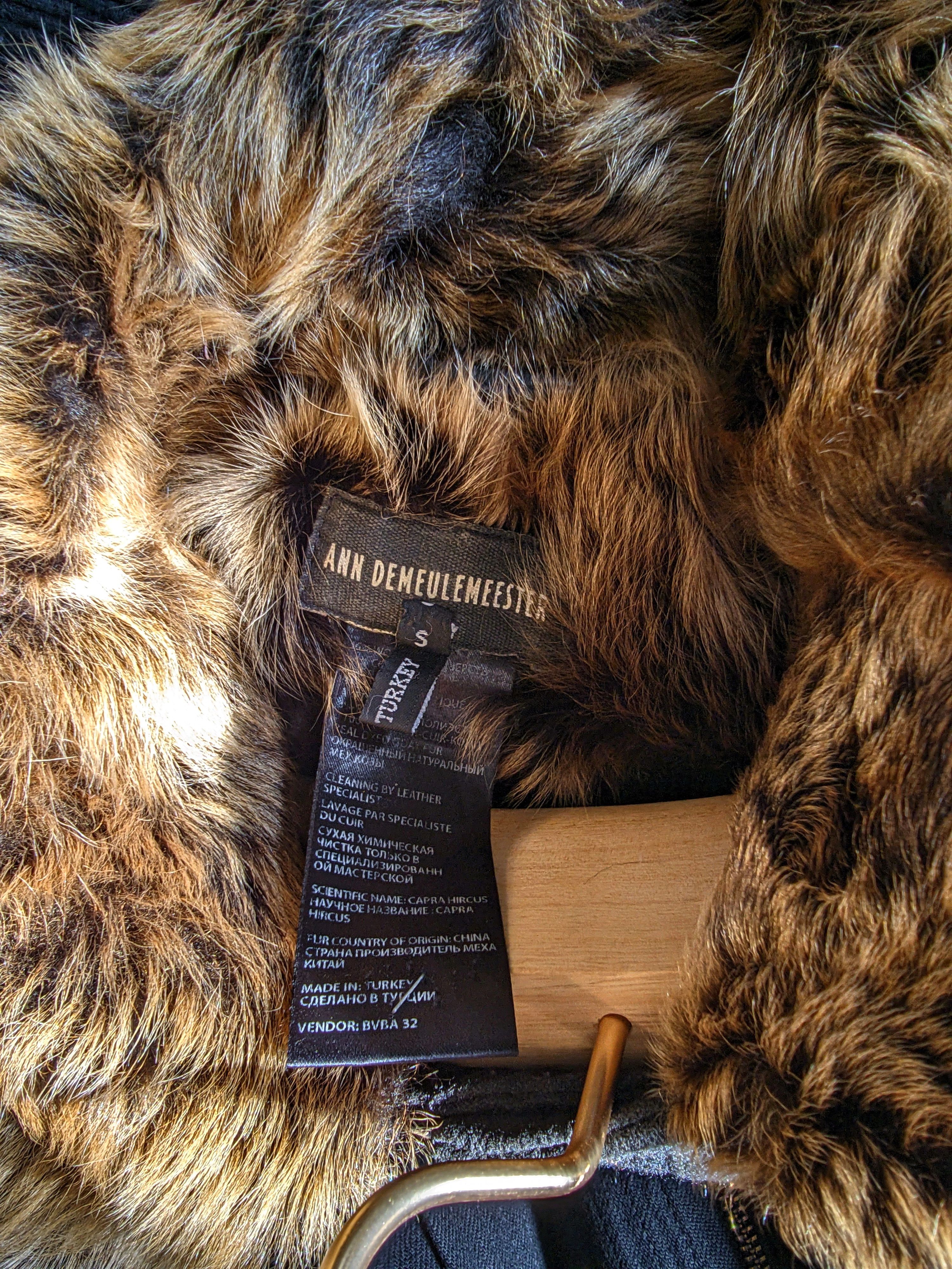 Ann Demeulemeester Ann Demeulemeester Fur jacket Size US L / EU 52-54 / 3 - 7 Thumbnail