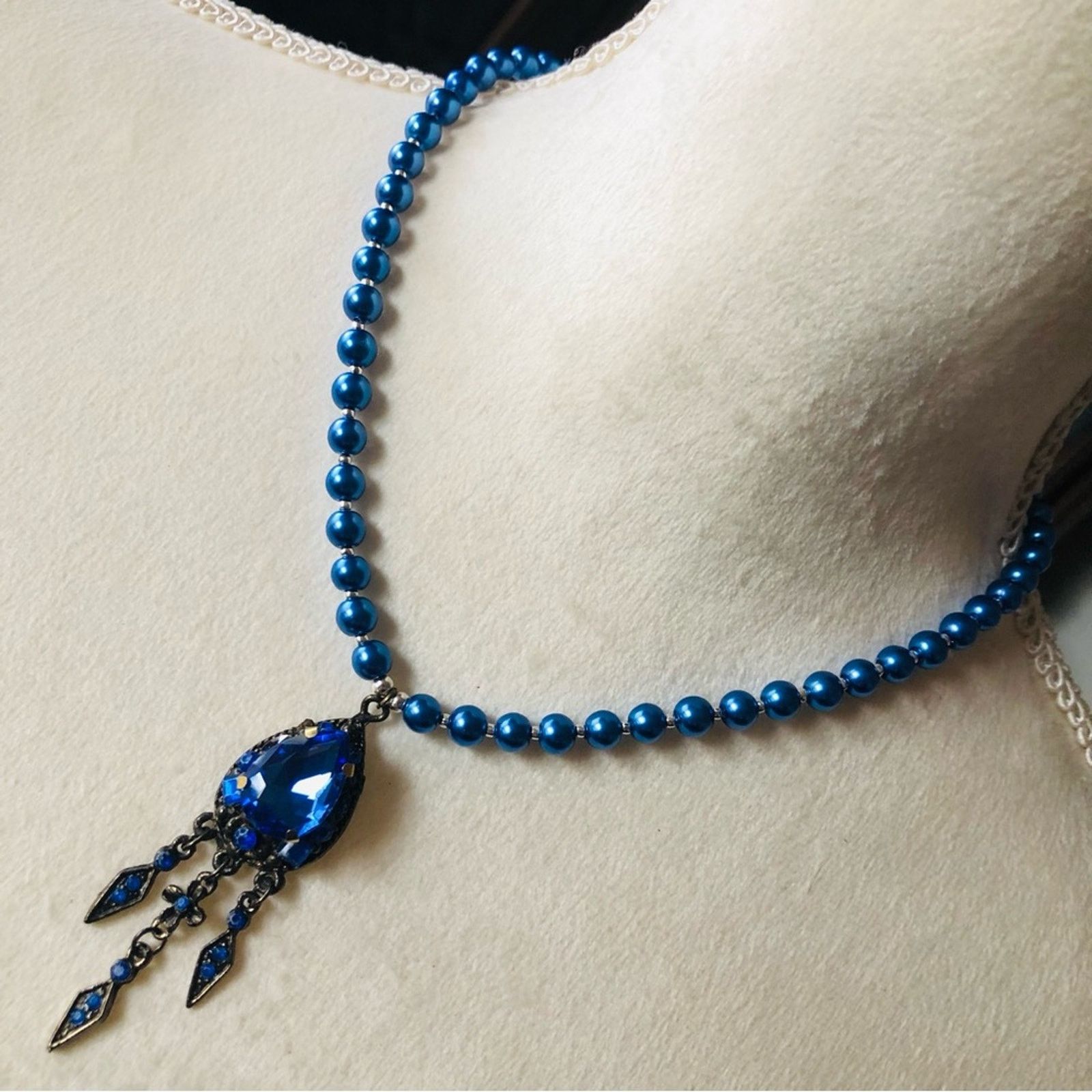 Handmade Handcrafted repurpose royal blue pendant Pearl necklace Size ONE SIZE - 1 Thumbnail
