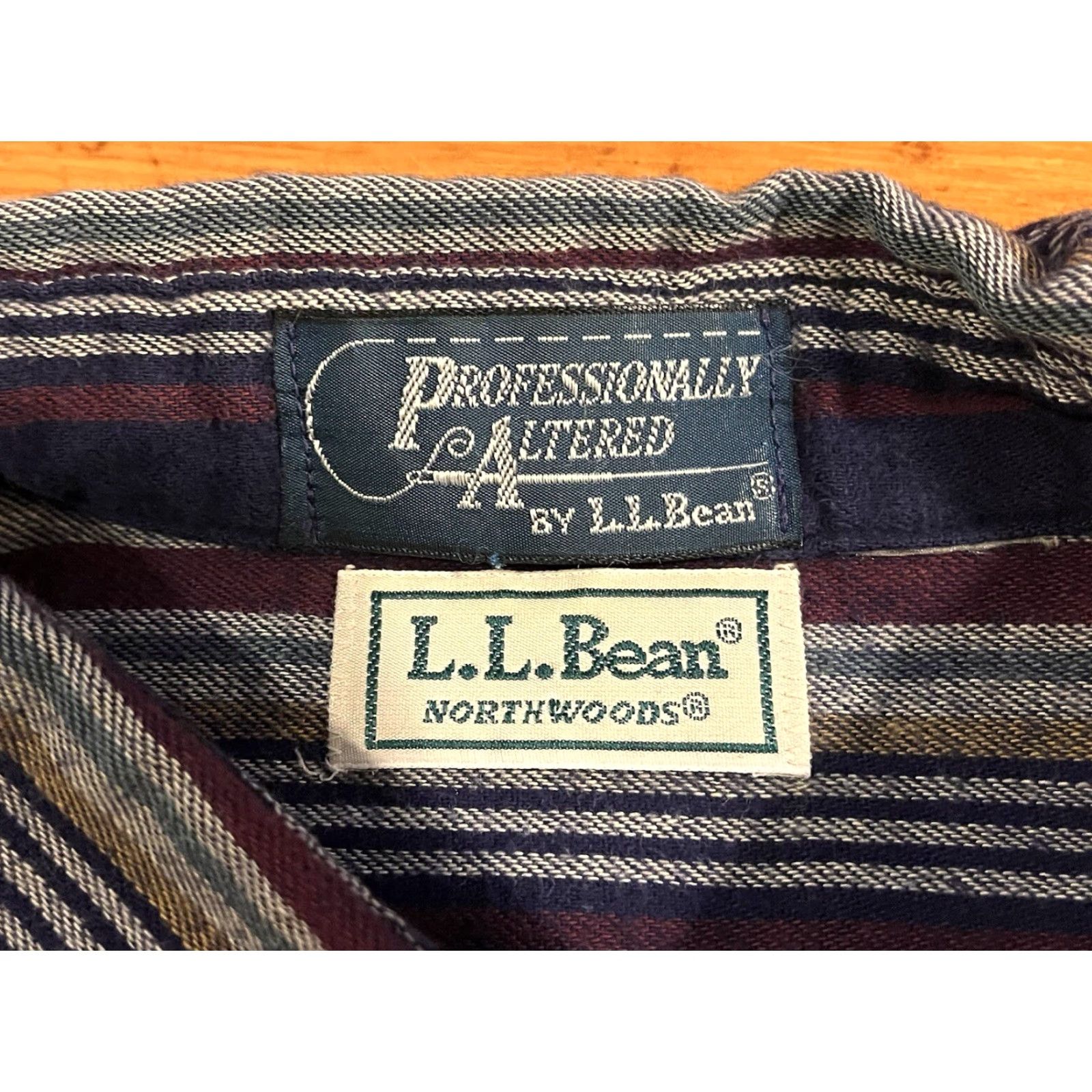 Vintage VINTAGE L.L. Bean Shirt Northwoods Flannel Striped Men’s XL Gray Purple Casual 90s Outdoor Retro Pockets Button-Up Size US XL / EU 56 / 4 - 4 Thumbnail