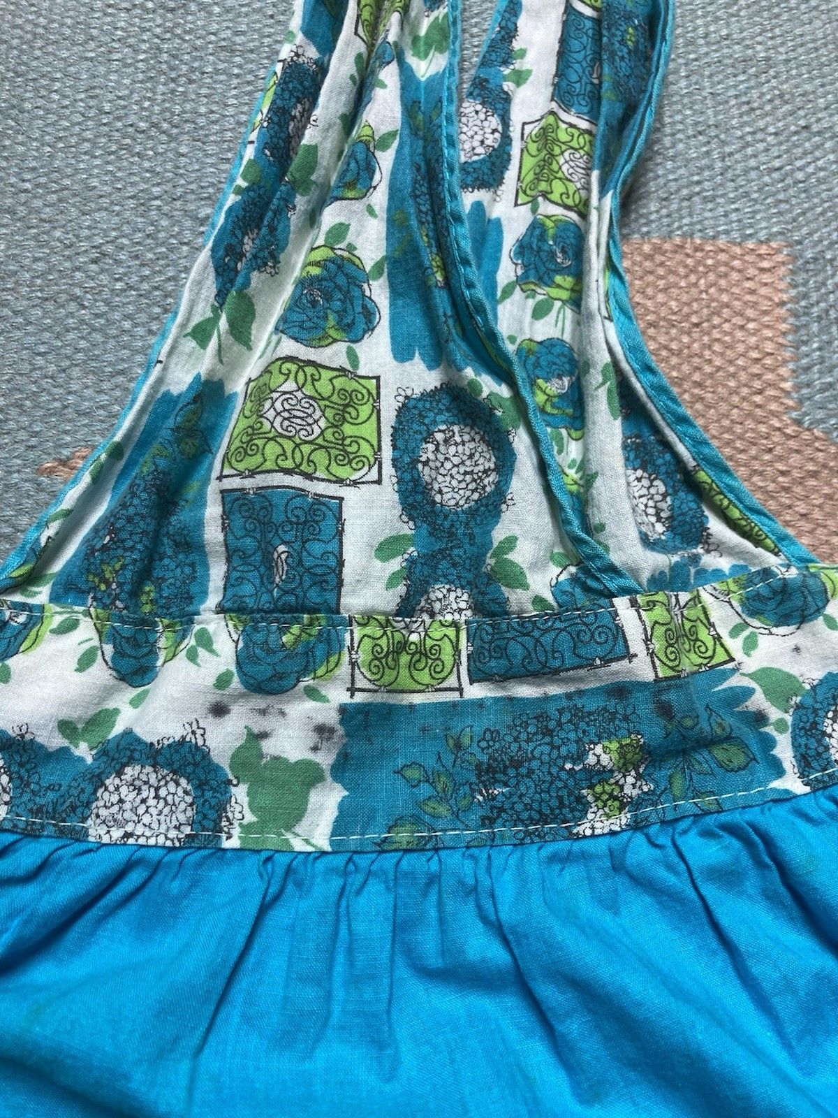 Vintage 1960s half apron floral print flowers lace cotton kitchen Size ONE SIZE - 5 Thumbnail