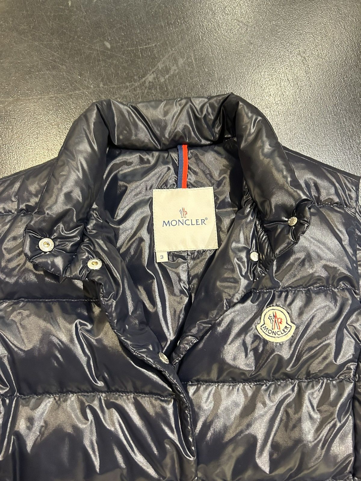 Moncler Moncler Vest Womens - Navy Size L / US 10 / IT 46 - 3 Thumbnail