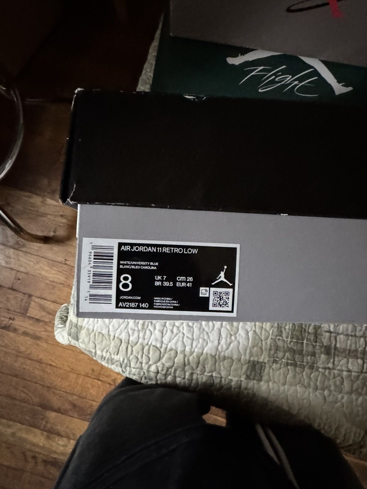 Jordan Brand Jordan 11 low cement Size US 8 / EU 41 - 7 Thumbnail