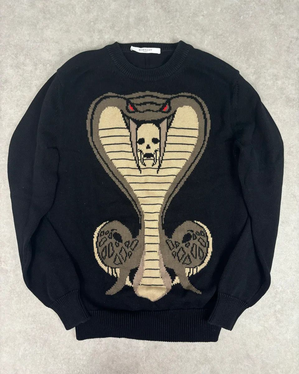 Givenchy AW2016 Givenchy Black Cobra Sweater by Ticcardo Tisci Size US S / EU 44-46 / 1 - 3 Thumbnail