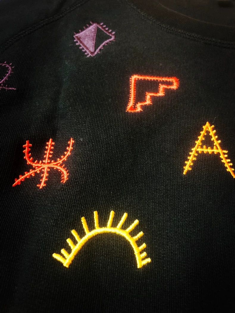 Kenzo KENZO Colorful totem embroidered hoodie Size L / US 10 / IT 46 - 4 Thumbnail