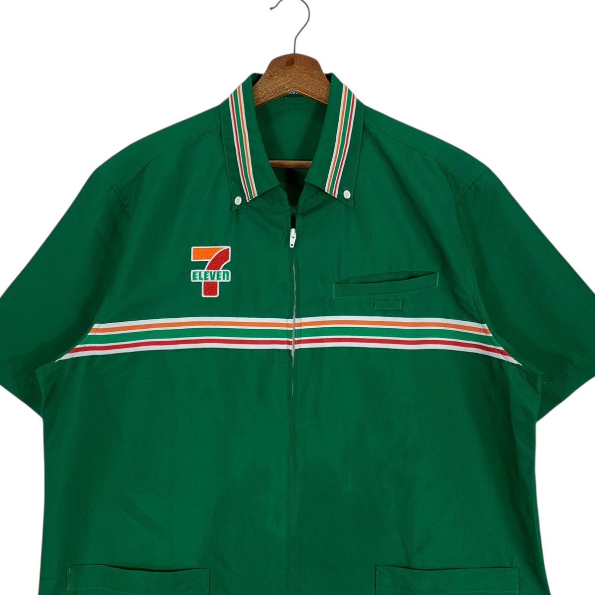 Vintage Vintage 7-Eleven Short Sleeve Zipper Shirt Size US XL / EU 56 / 4 - 2 Thumbnail