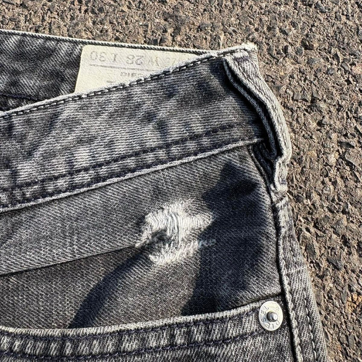 Diesel ❌SOLD❌Diesel Grey Distressed Denim Shorts Made in Italy Size US 30 / EU 46 - 9 Thumbnail