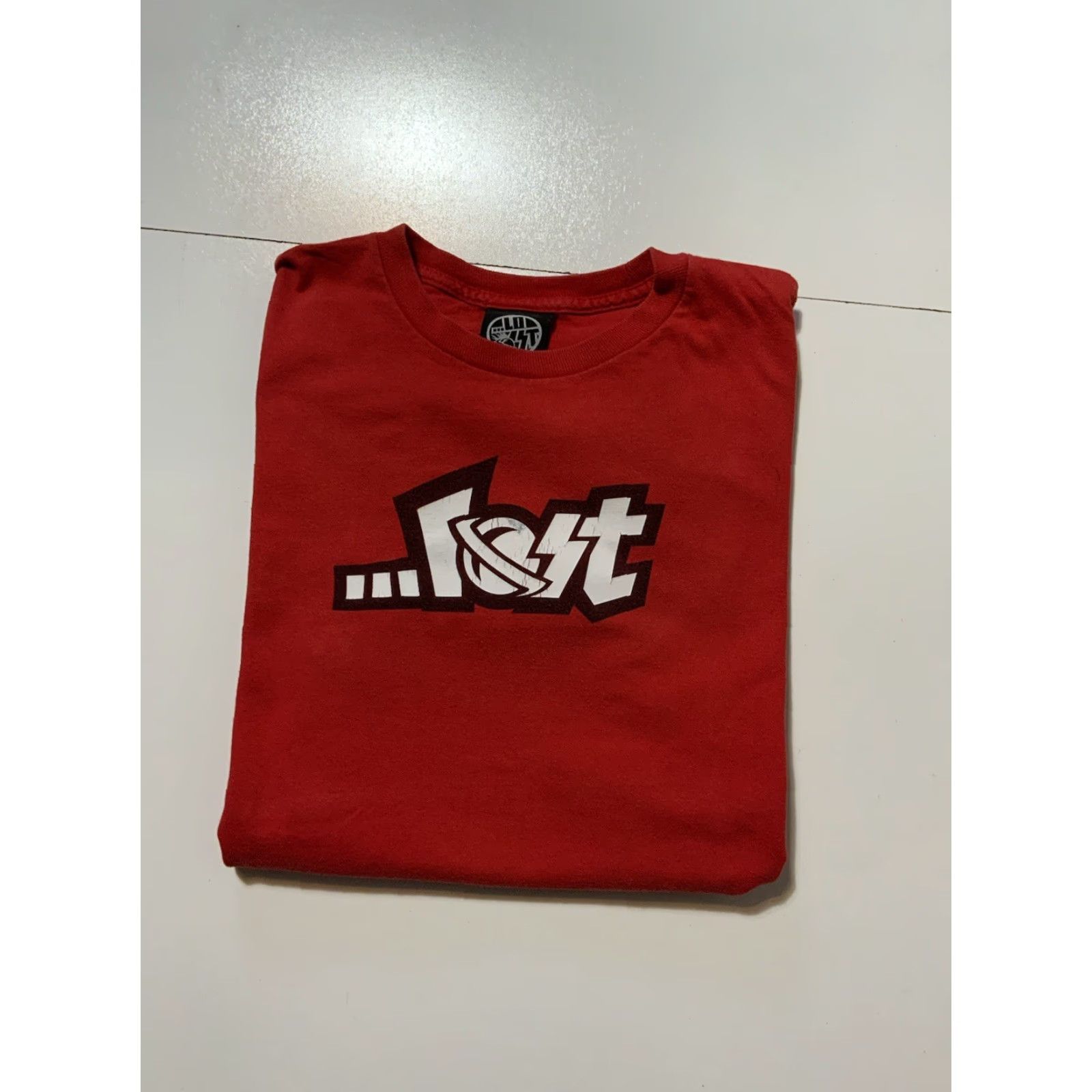 Vintage VINTAGE Lost Enterprises Skateboarding …Lost Planet Graphic Red T-Shirt Sz. M Shirt Mens Medium Red 42 Chest 26 Length Graphic Fade Stains Size US M / EU 48-50 / 2 - 2 Thumbnail