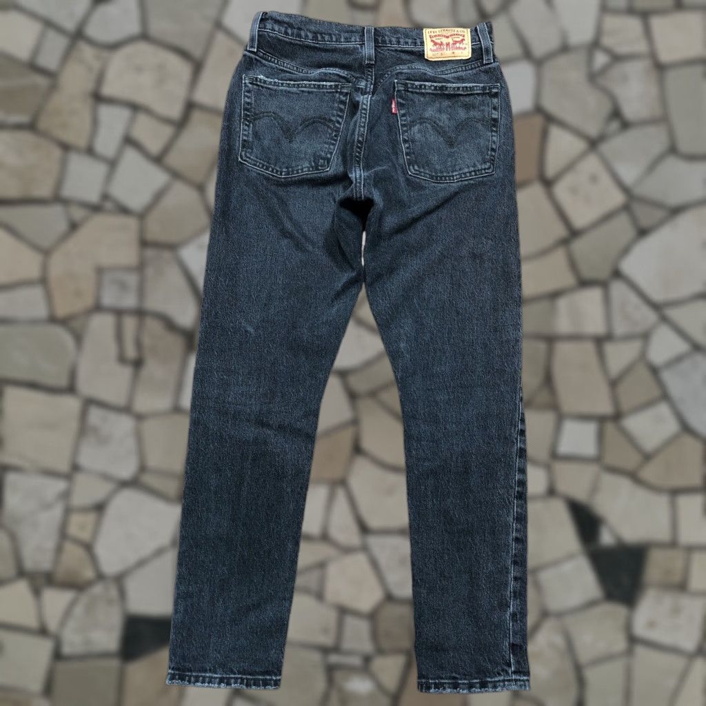 Levi's VINTAGE Levi's 501 Jeans Women Slim Black 26x27 Cotton Denim Medium Button Fly 5-Pocket USA 90s Mens Women Girls? Size 27" / US 4 / IT 40 - 1 Thumbnail