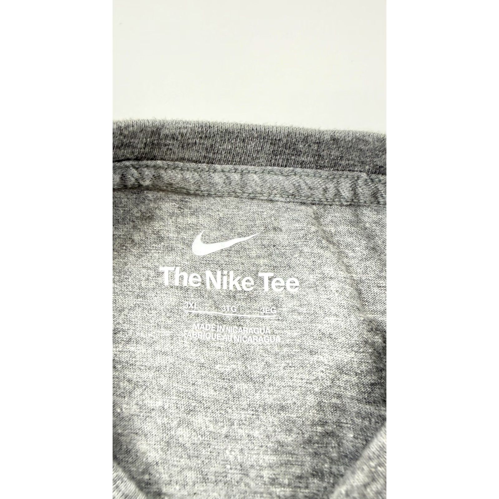 Nike Nike Shirt Mens 3XL Gray Graphic Print Short Sleeve T-Shirt Size US XXL / EU 58 / 5 - 3 Thumbnail