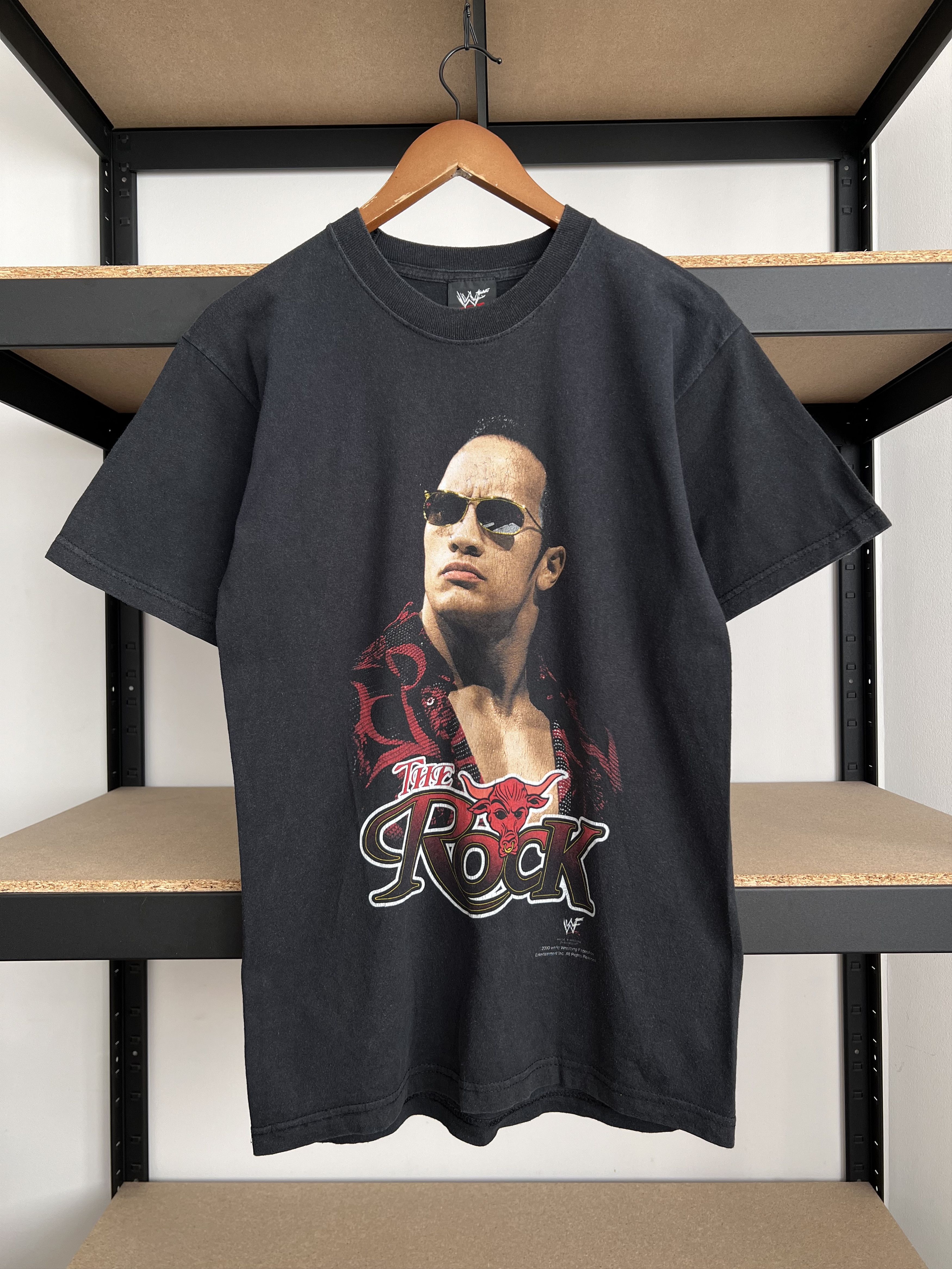 WWE Vintage 2000 The Rock Dwayne Johnson WWE Black T-shirt Size US S / EU 44-46 / 1 - 1 Thumbnail