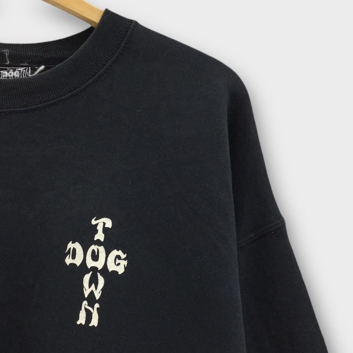 Vintage Vintage 90s Dogtown Dragon Street Cool Guys Crewneck Size US L / EU 52-54 / 3 - 6 Thumbnail