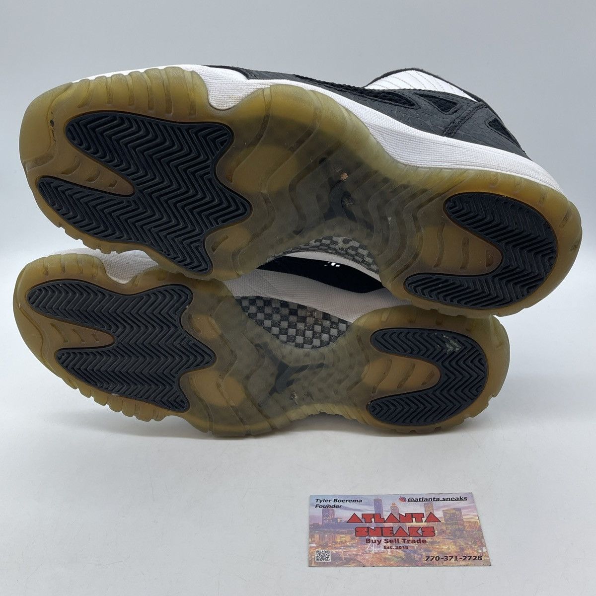 Jordan Brand Air Jordan 11 low Size US 9.5 / EU 42-43 - 7 Thumbnail