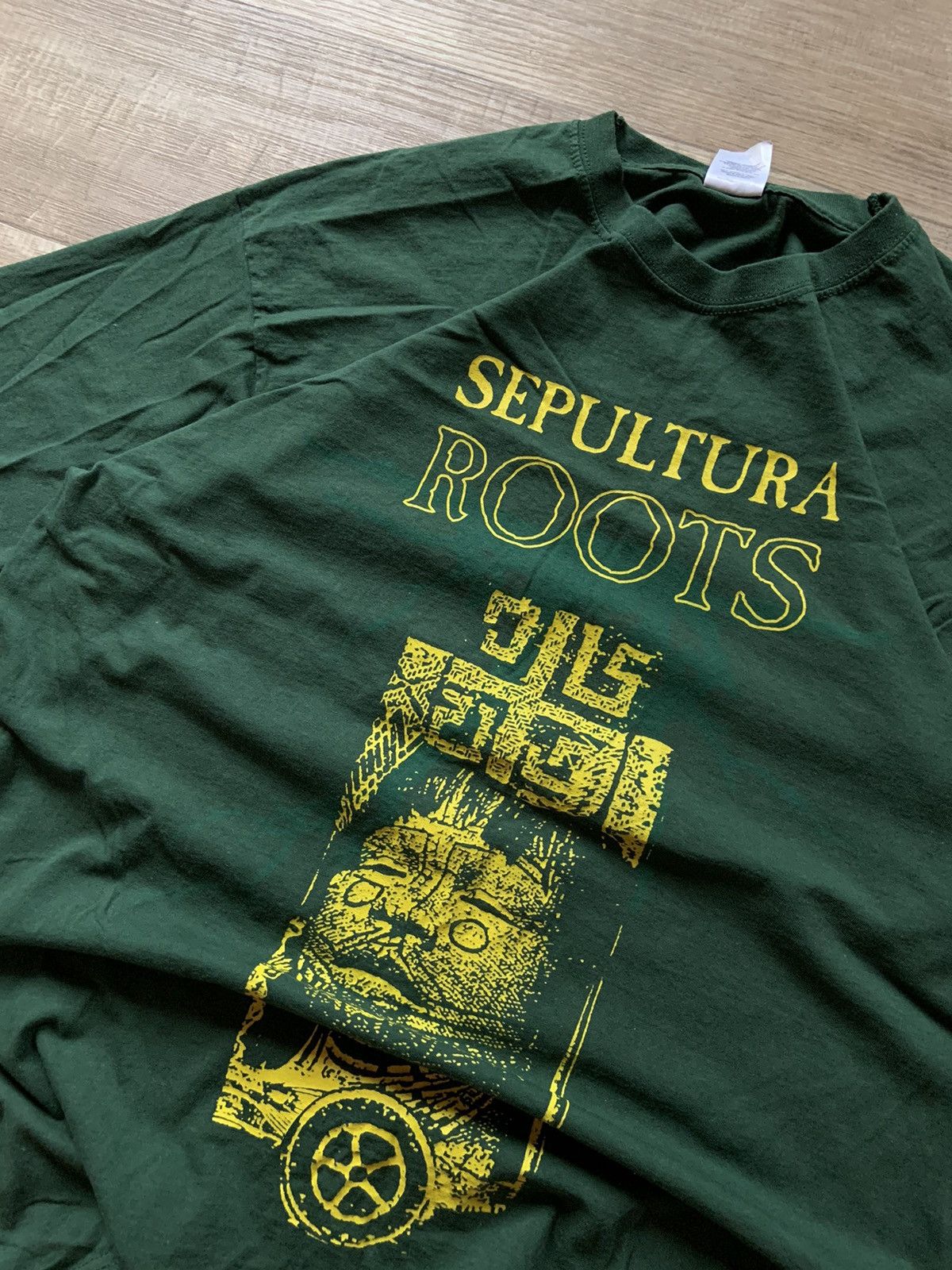 Band Tees × Vintage vintage sepultura roots 30 years promo graphic tee Size US XL / EU 56 / 4 - 2 Thumbnail