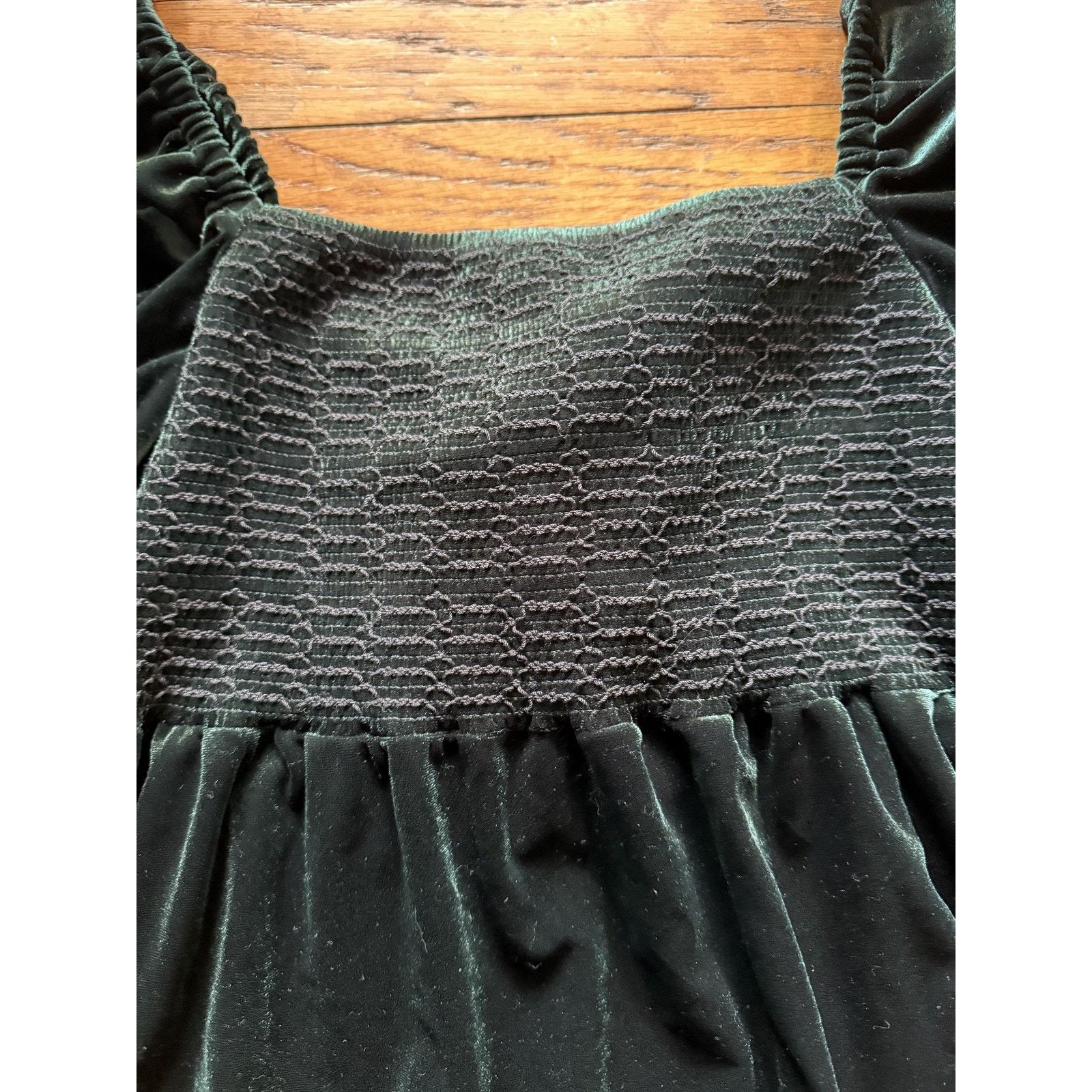 Other Chelsea & Violet Dress XL Green Velvet Puff Sleeve Smocked Size XL / US 12-14 / IT 48-50 - 5 Thumbnail