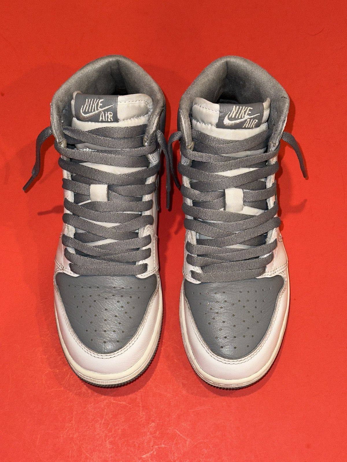 Jordan Brand Nike Air Jordan 1 Retro High Stealth Gray White 575441-037 Size US 5.5 / EU 38 - 10 Thumbnail