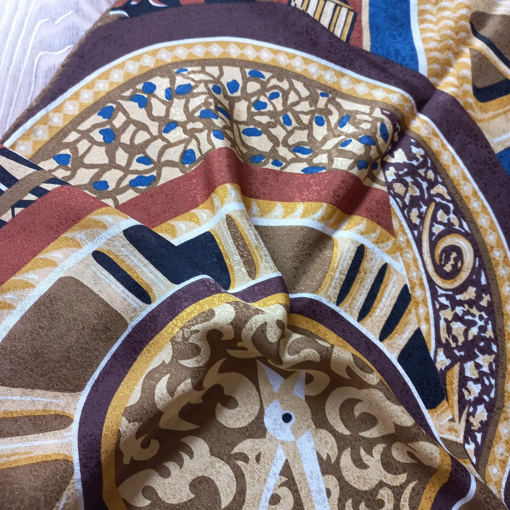 Pierre Balmain Balmain Silk Scarf Size ONE SIZE - 4 Thumbnail