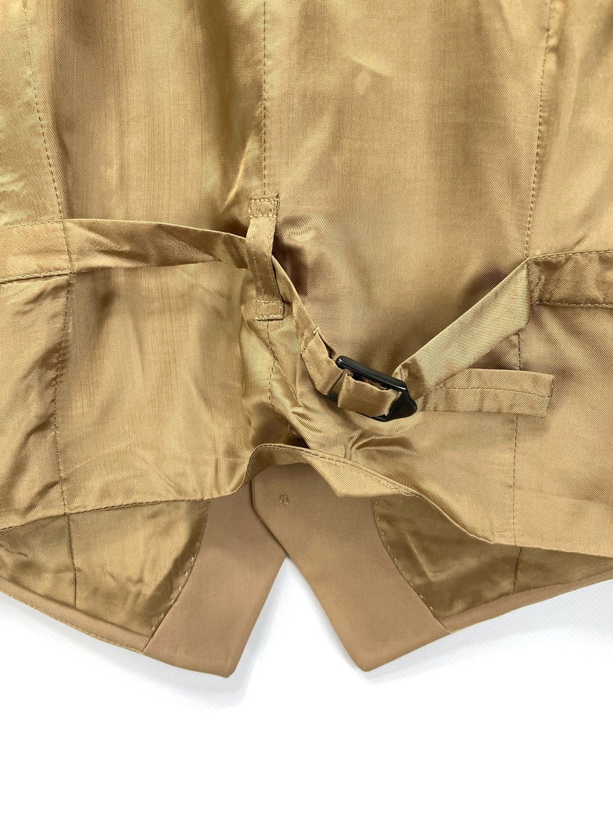 H&M × Maison Margiela Maison Martin Margiela x H&M Tan Wool Vest – Size 46 Size L / US 10 / IT 46 - 9 Thumbnail