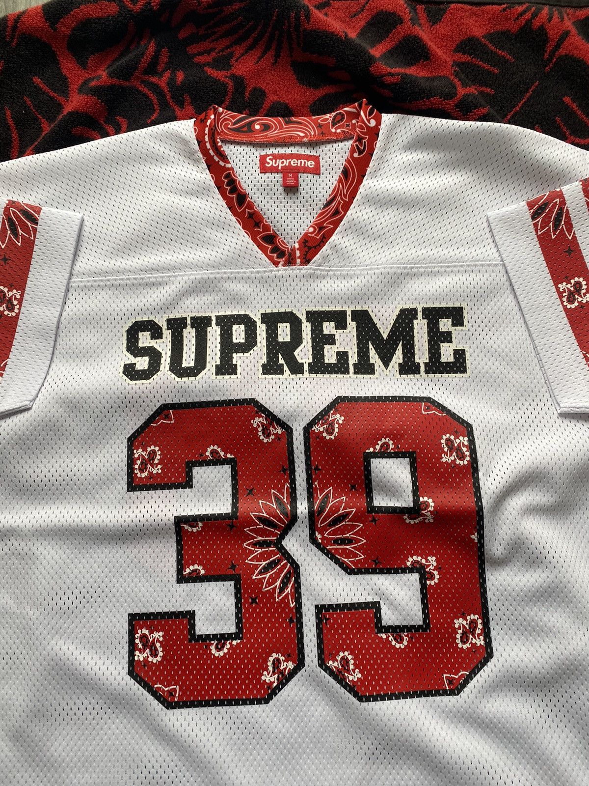 Supreme Supreme Bandana Football Jersey White Medium Size US M / EU 48-50 / 2 - 3 Thumbnail